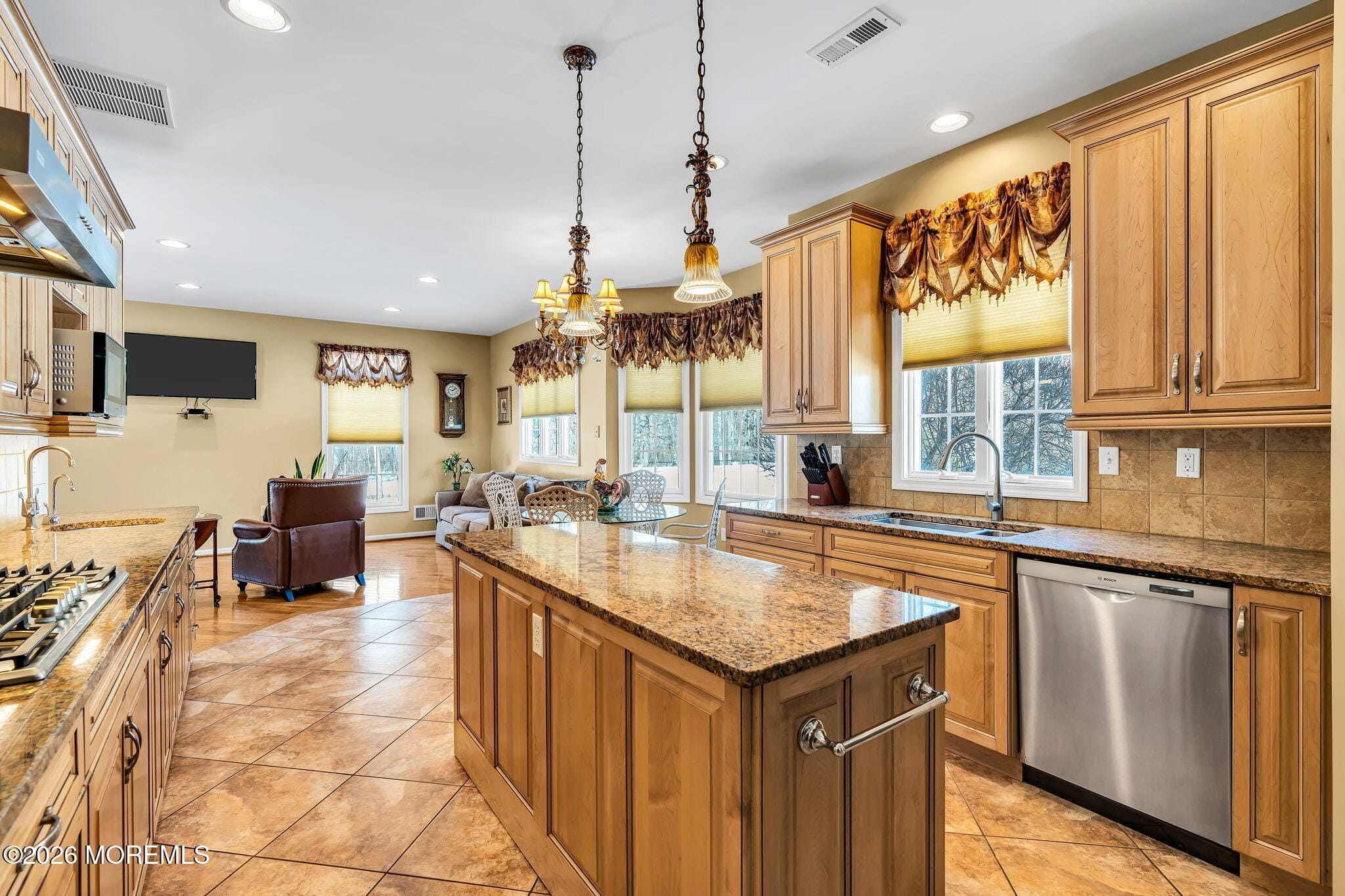 24 Parkside Drive, Jackson, NJ, 08527 image 62