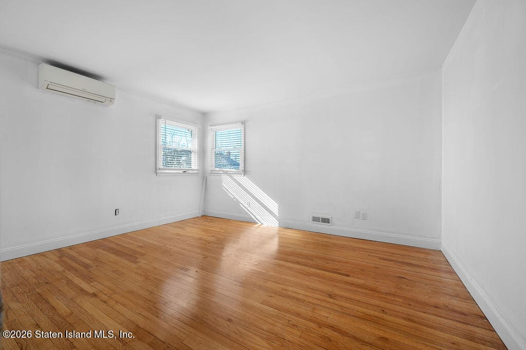 308 Buel Avenue, Staten Island, NY, 10305 image 22