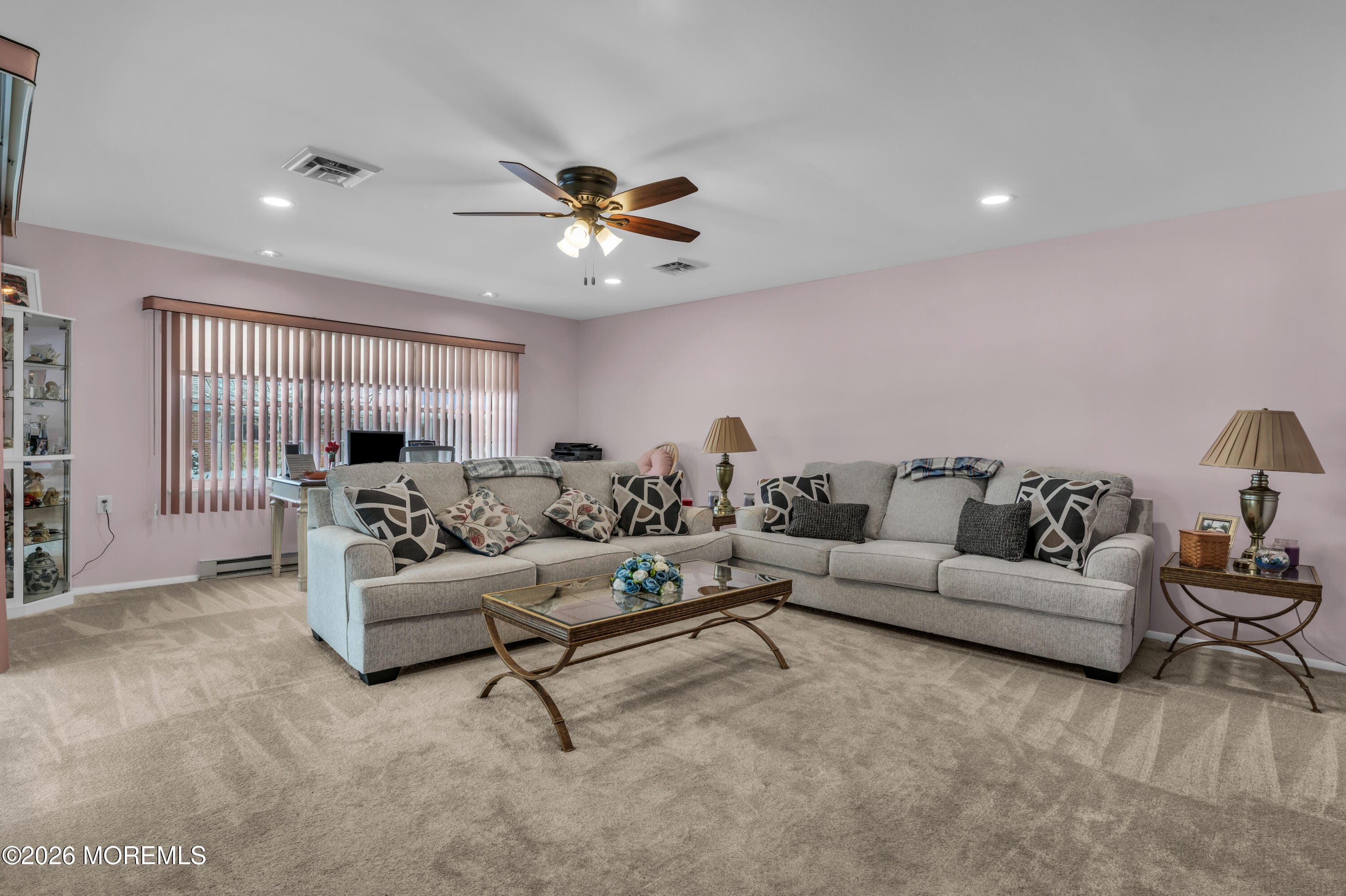 912B Dumbarton Drive Image 4