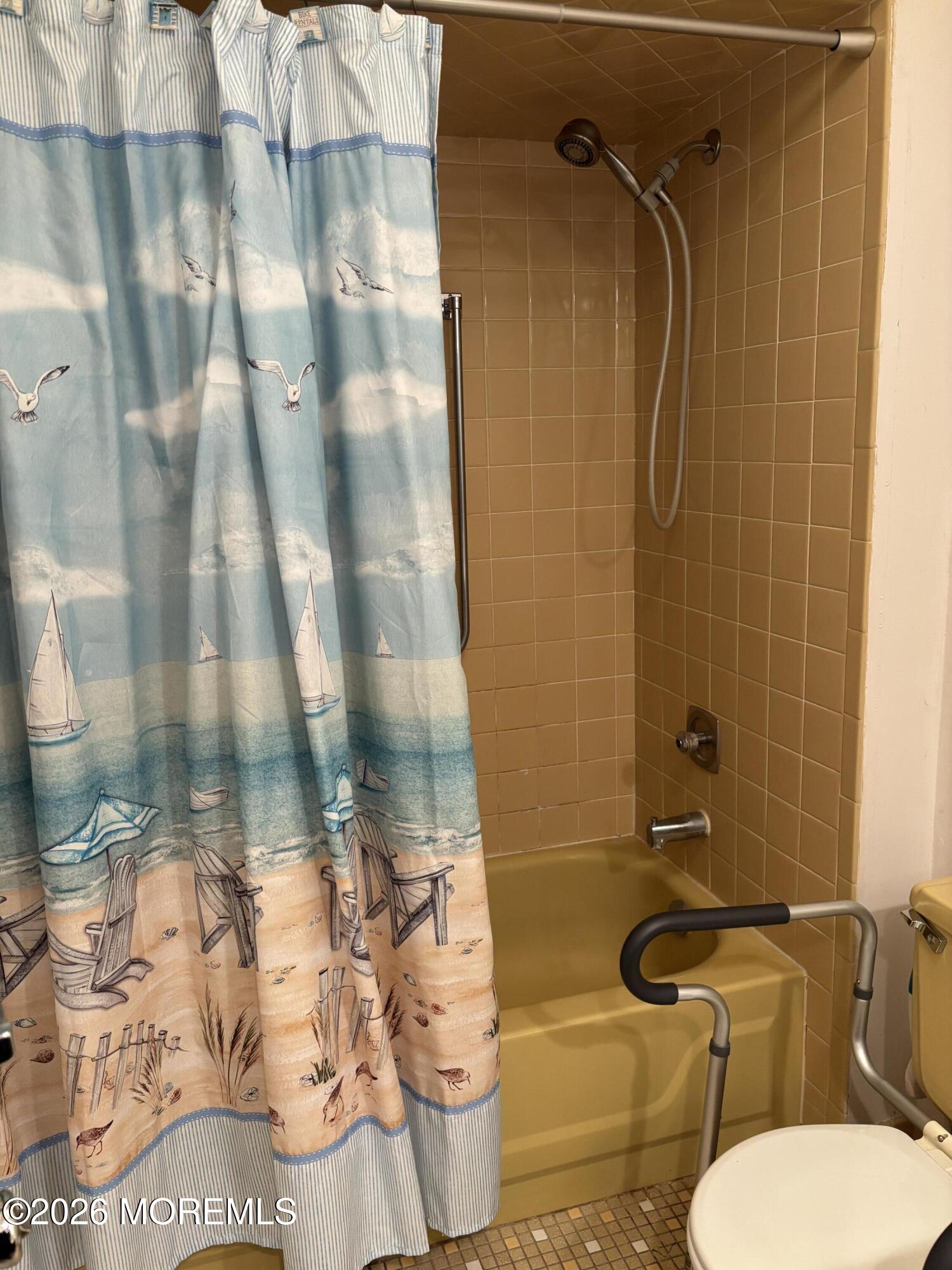 142 Cross Slope Court E, Manalapan, NJ, 07726 image 20