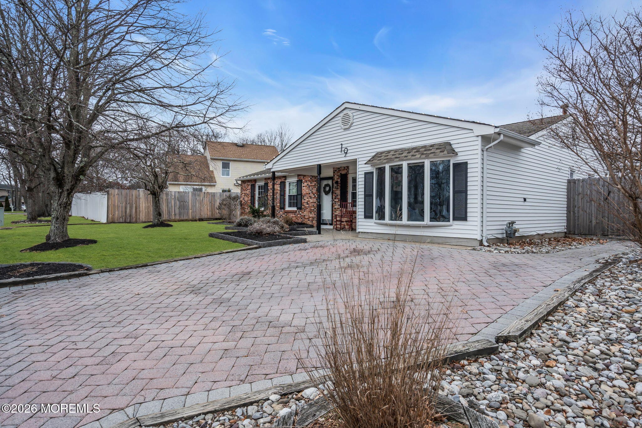 19 Virginia Drive Image 5