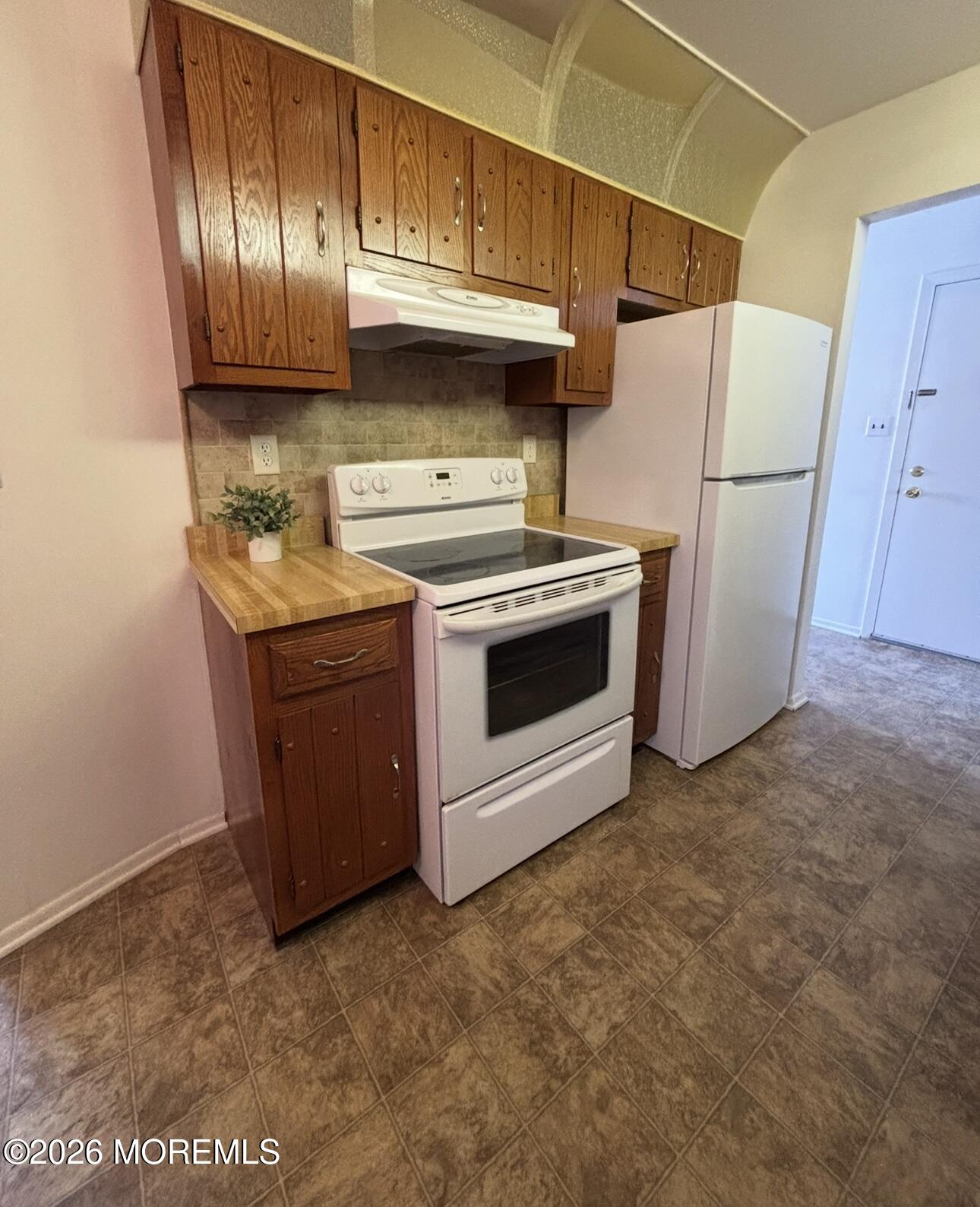 142 Cross Slope Court E, Manalapan, NJ, 07726 image 6