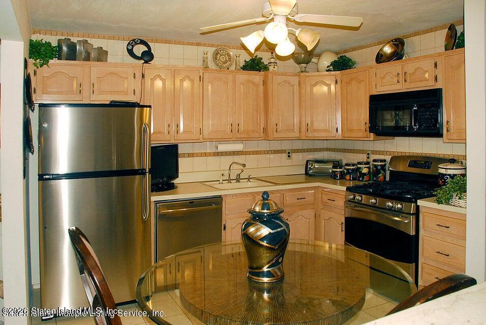 41 Jennifer Place B Image 4