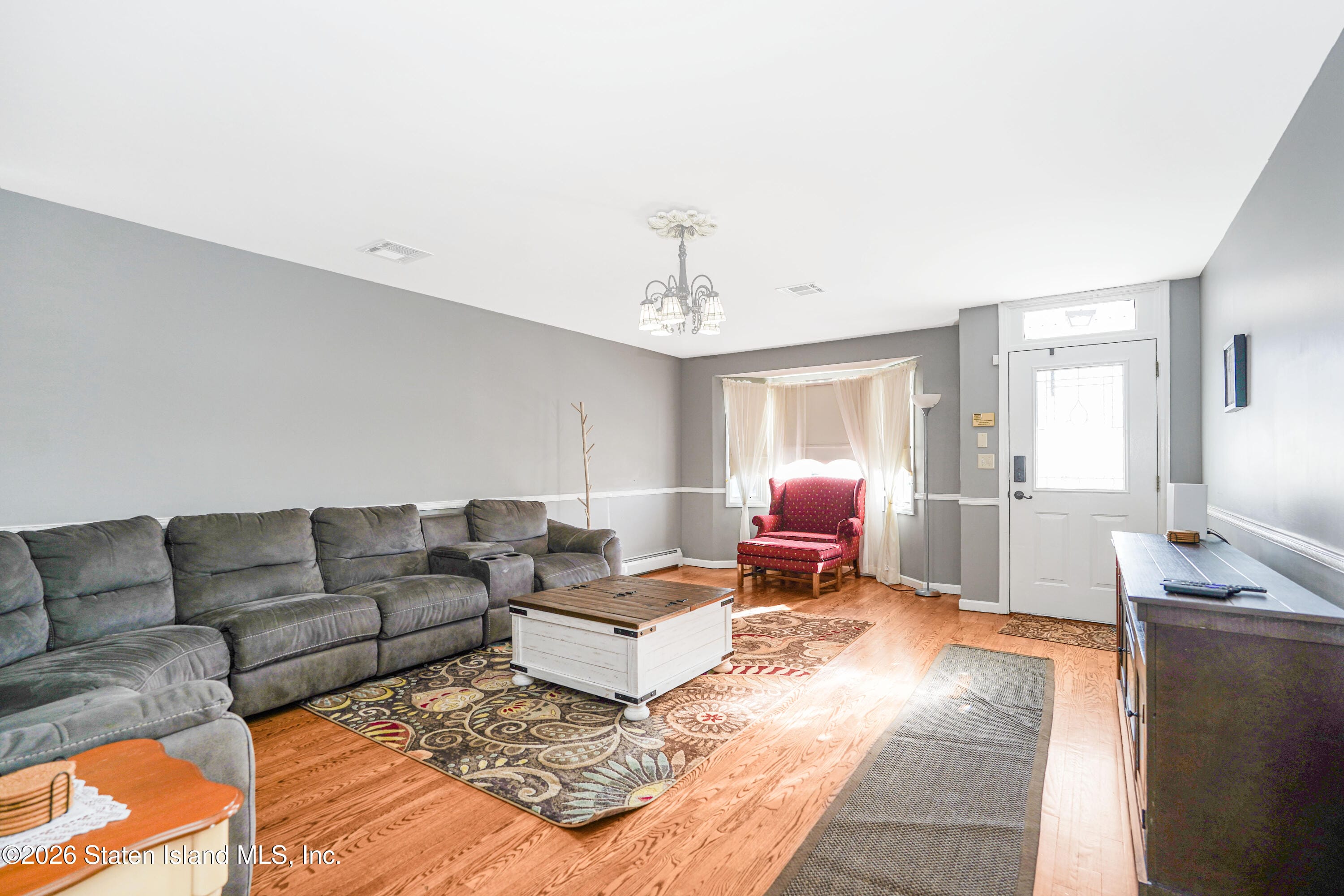 165 Sommer Avenue Image 2