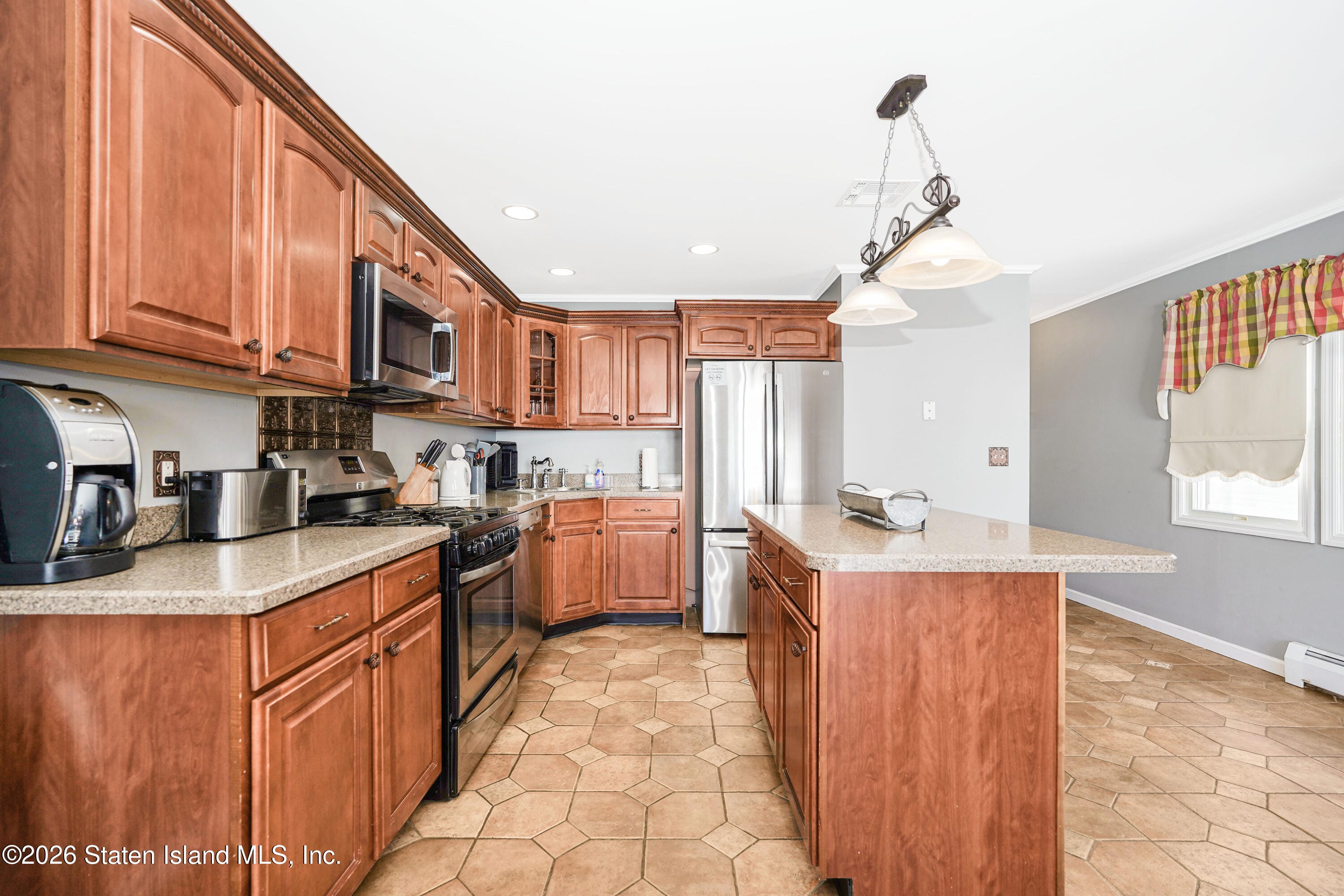 165 Sommer Avenue, Staten Island, NY, 10314 image 9