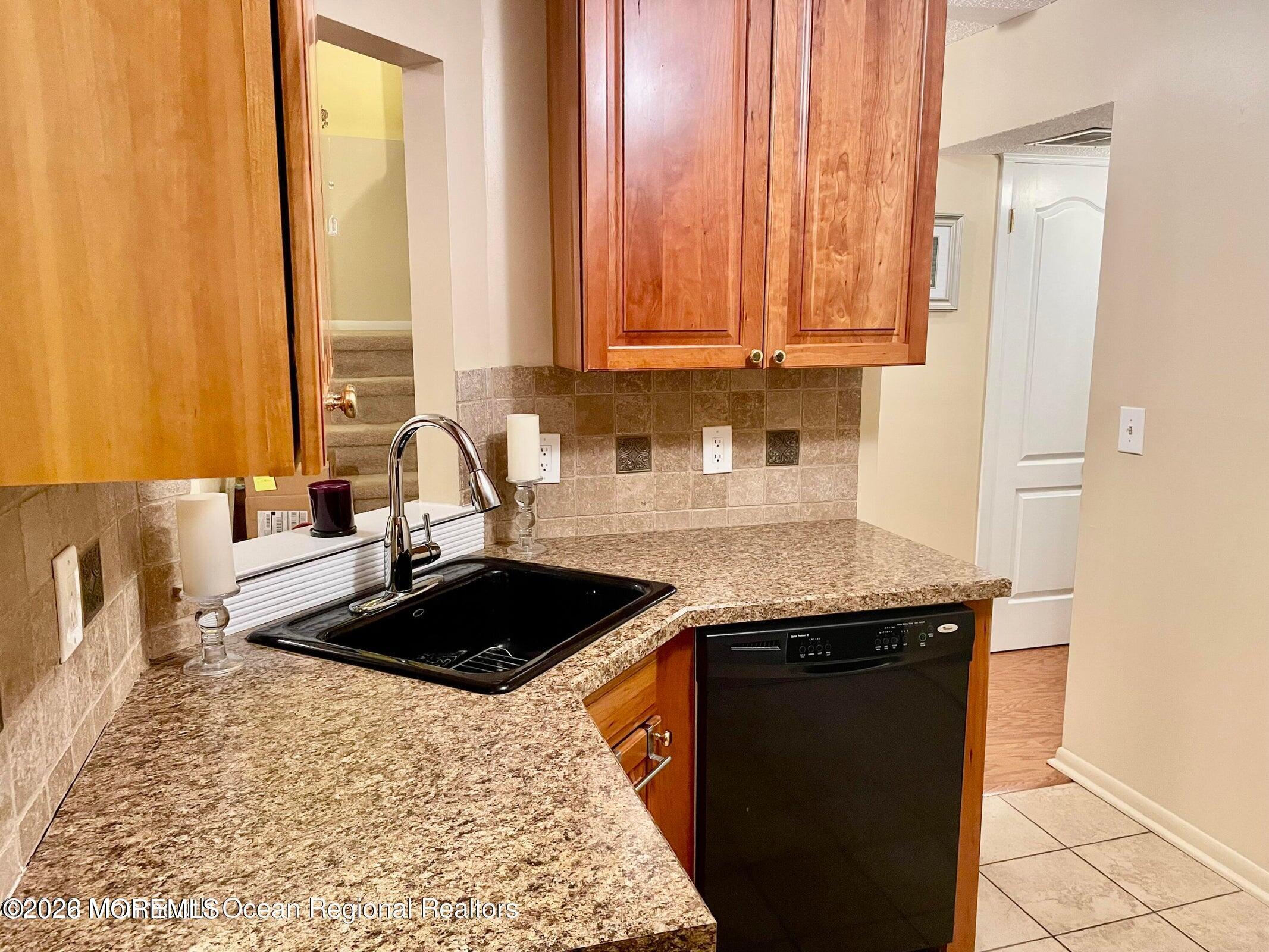 252 Sunshine Court, Englishtown, NJ, 07726 image 6