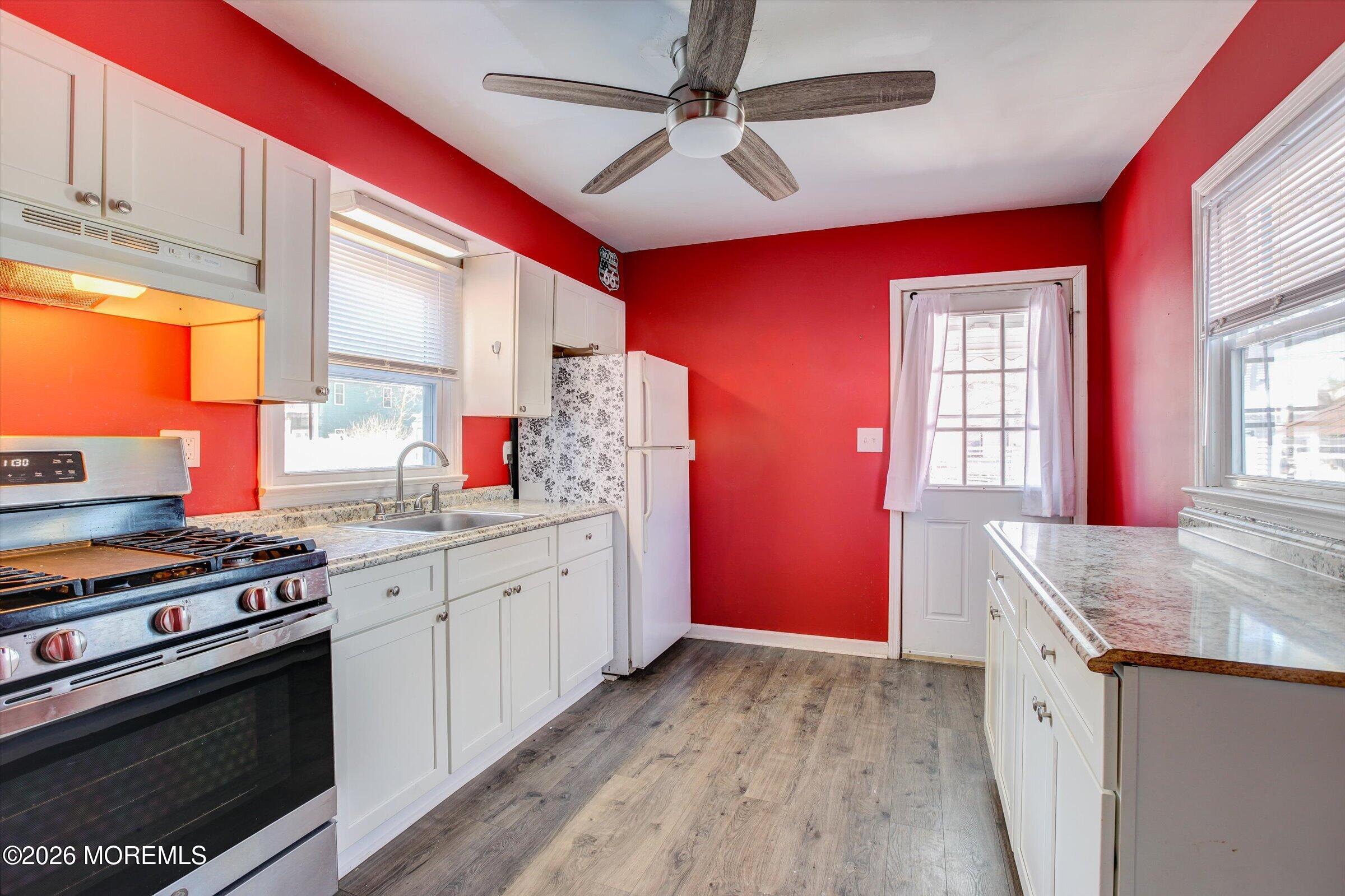 2 Chingarora Avenue, Keyport, NJ, 07735 image 12