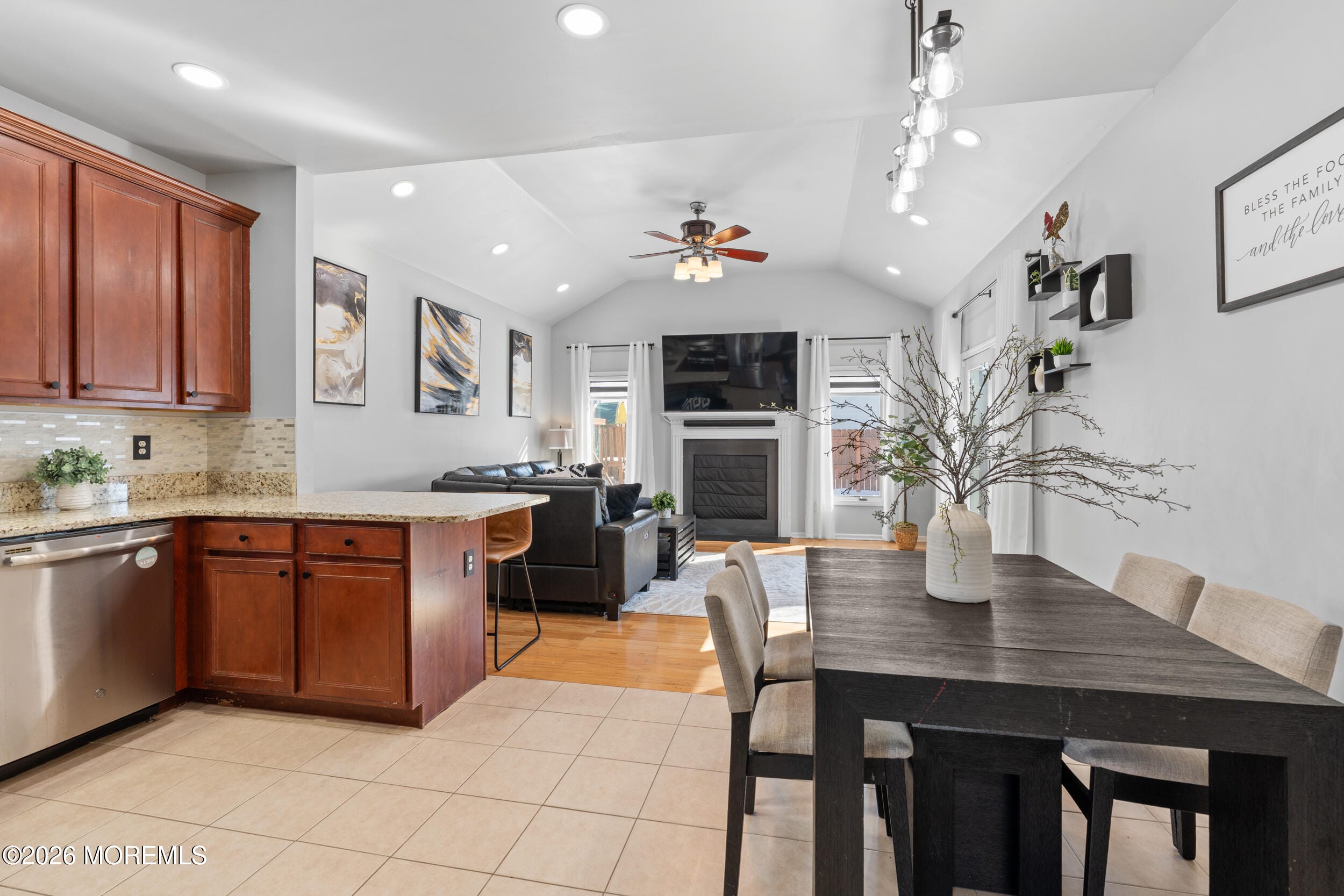 207 Lower Main Street Image 4