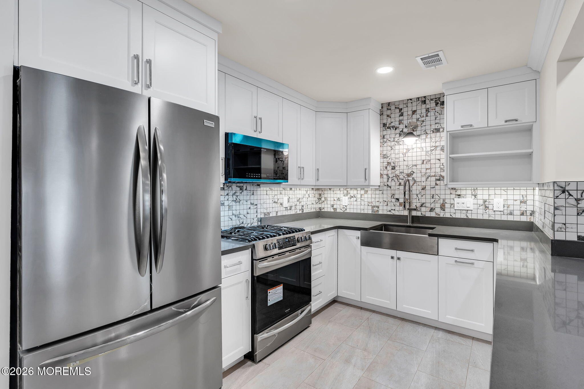 1209 Wedgewood Circle Image 4