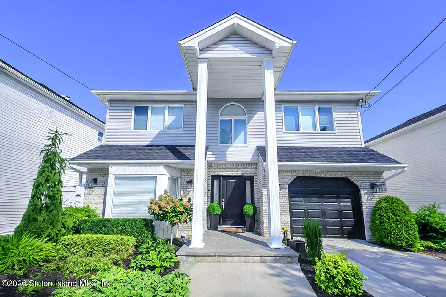 395 Chelsea Street Image 1