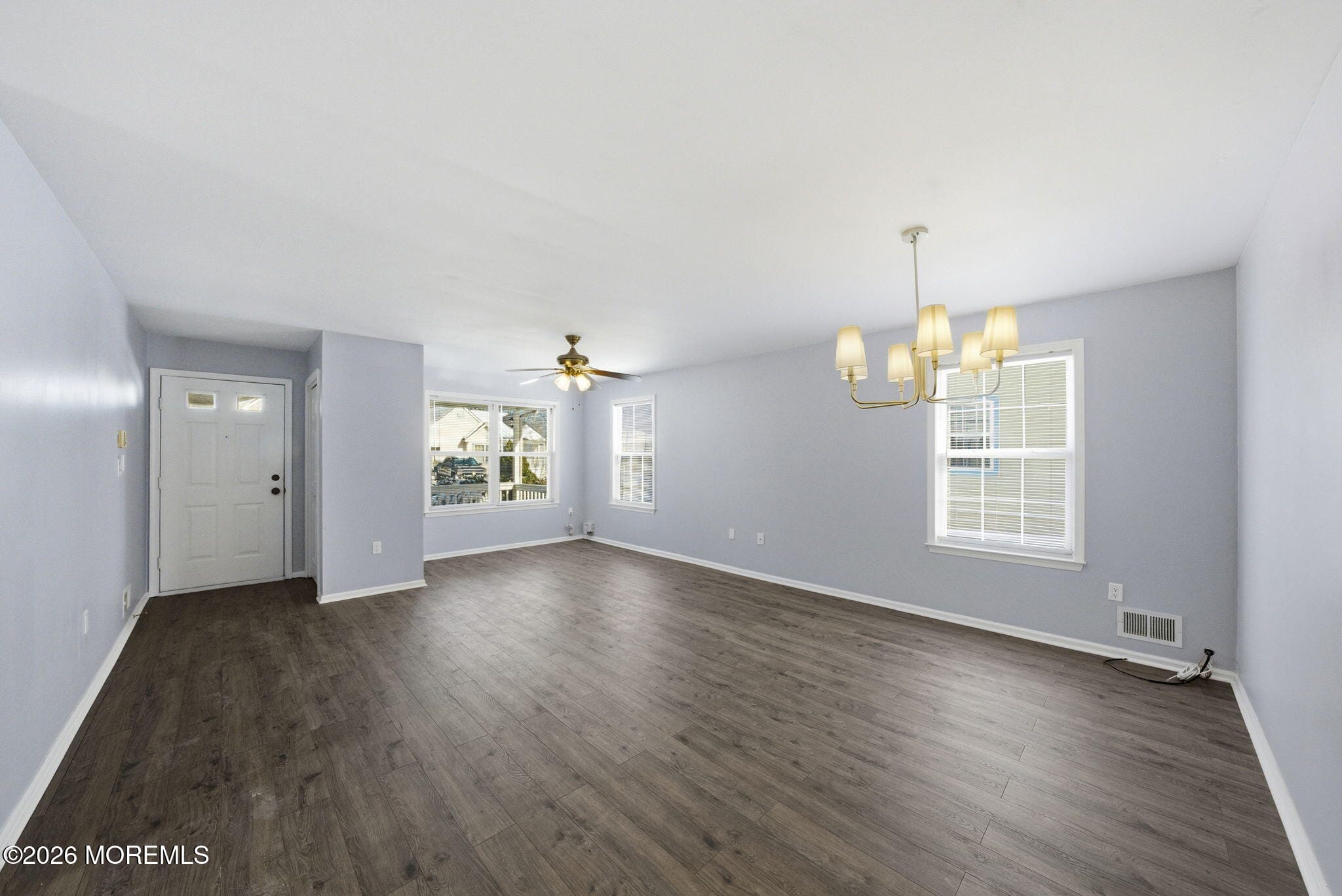 2373 Mount Hood Lane Image 5