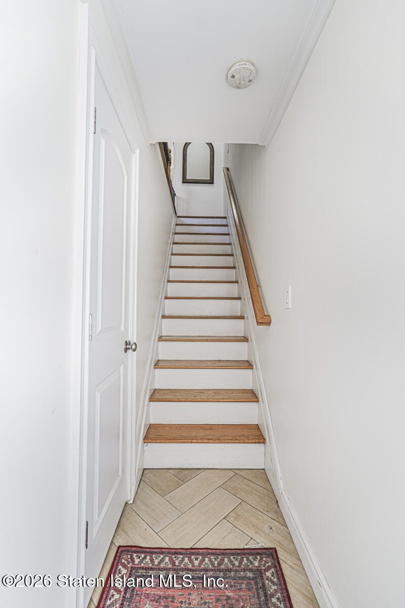 182 Roman Avenue Image 3