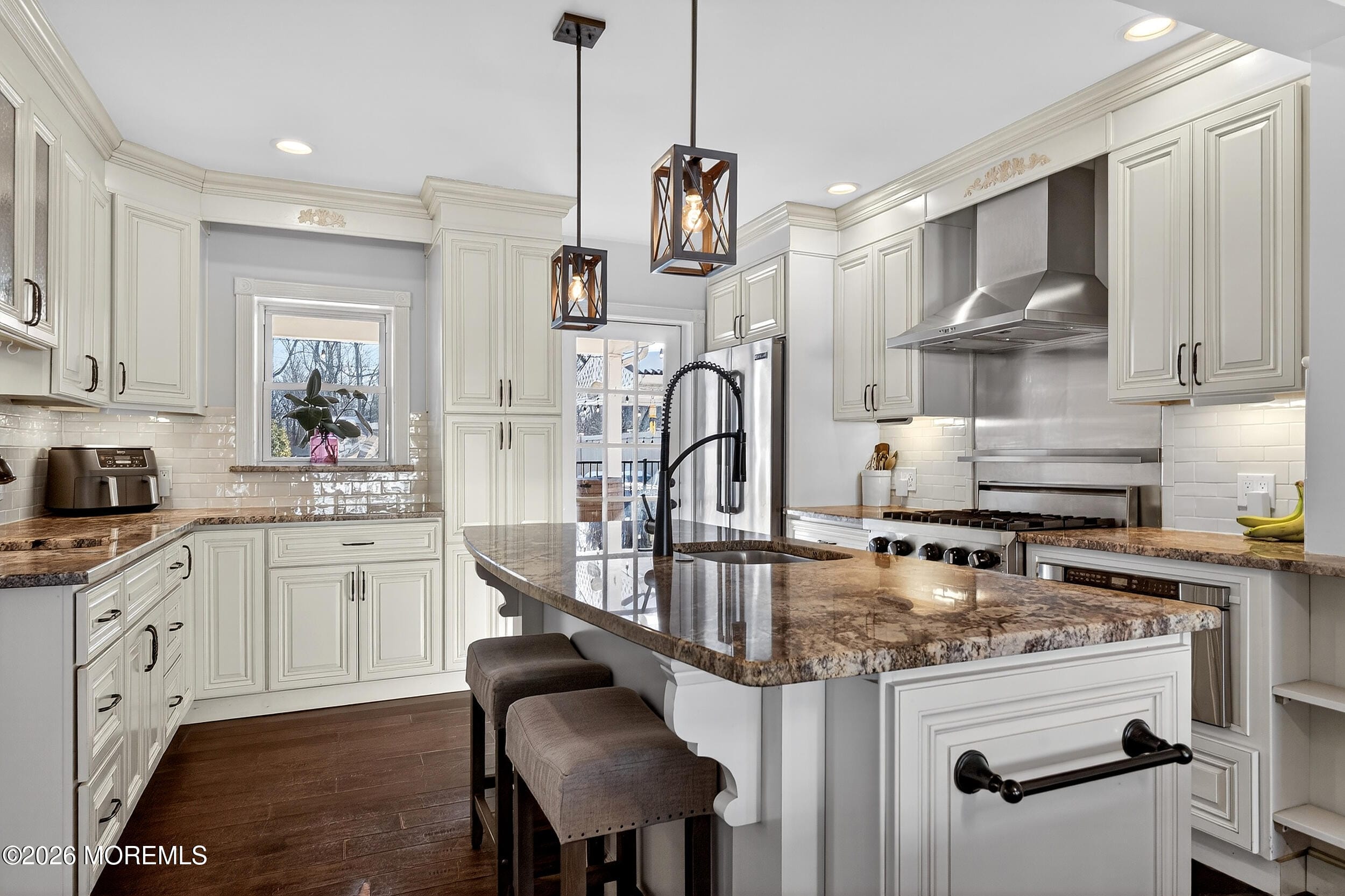 47 E Sedgwick Street Image 2