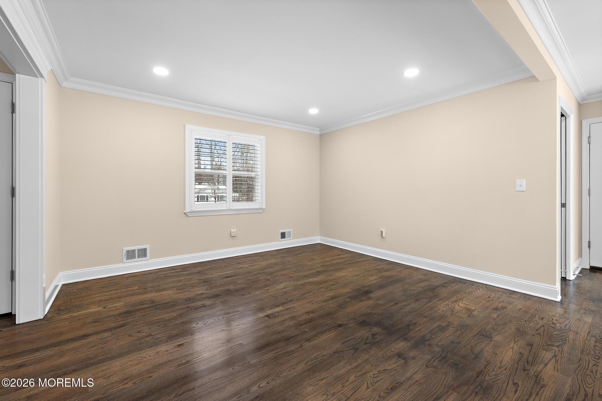 49 Stork Court, Middletown, NJ, 07748 image 6