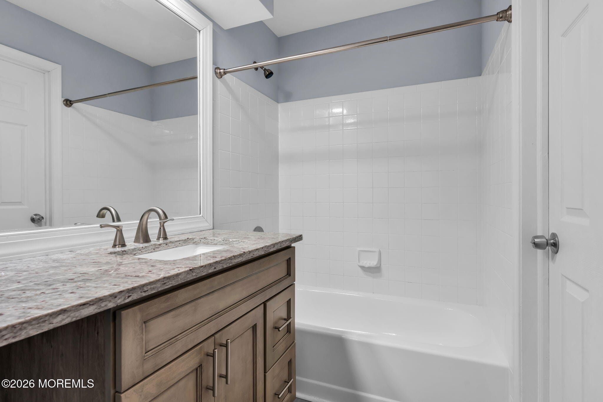 401 Hampton Court 15-7, Manalapan, NJ, 07726 image 24