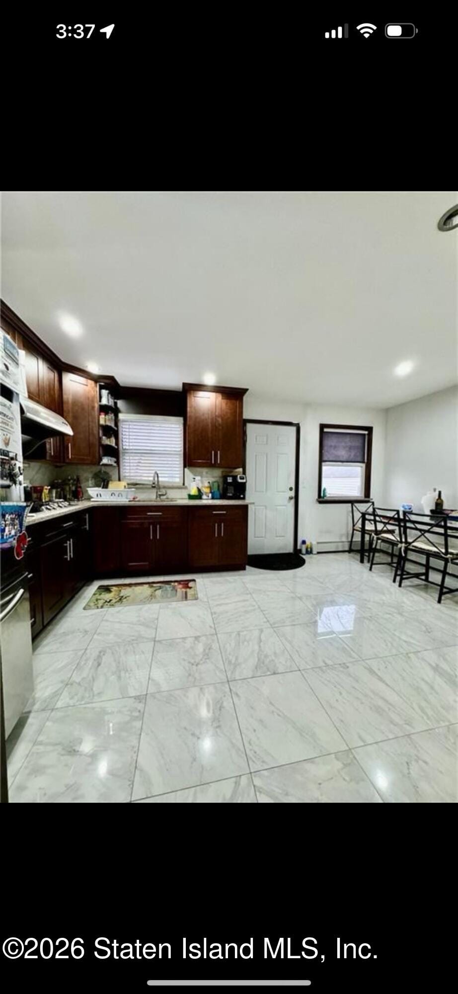 9 Downey Place Image 2