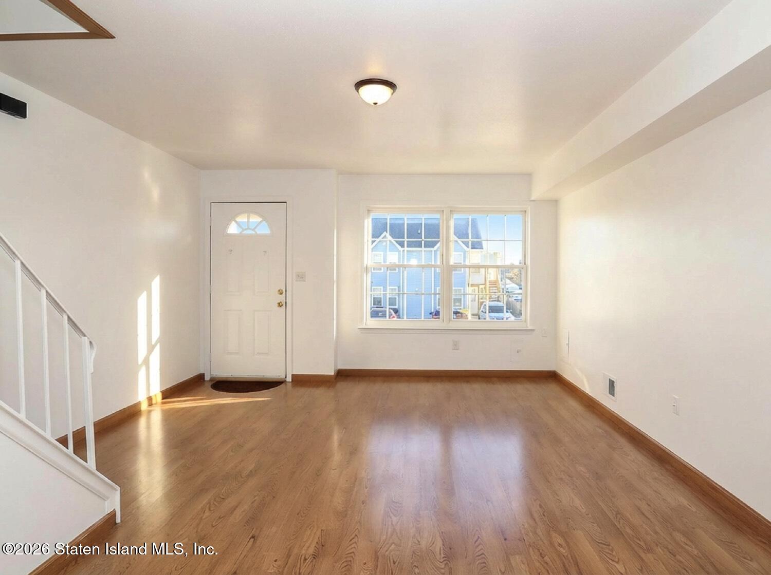 242 Pond Way Image 3