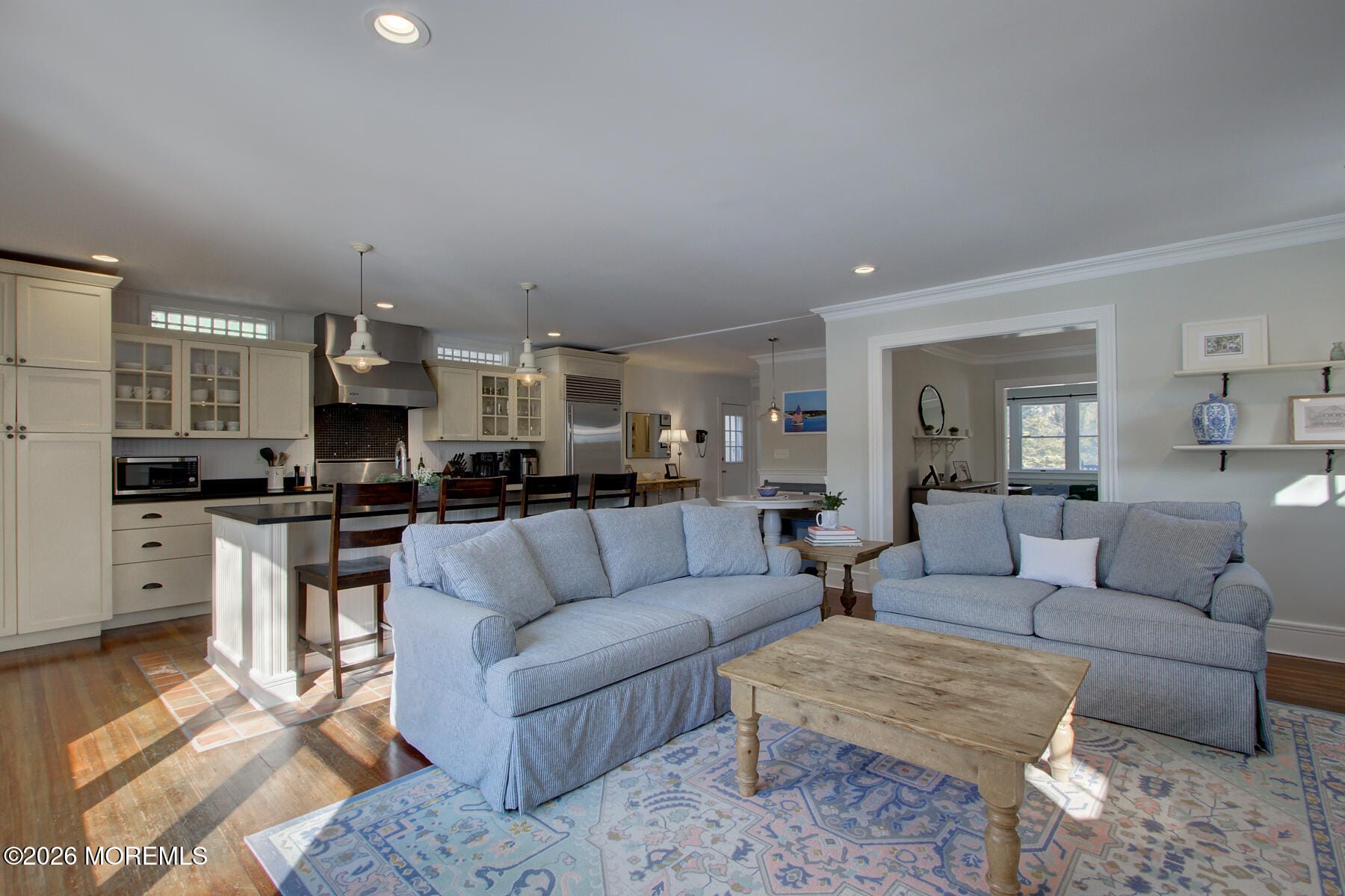 39 E River Road Image 5