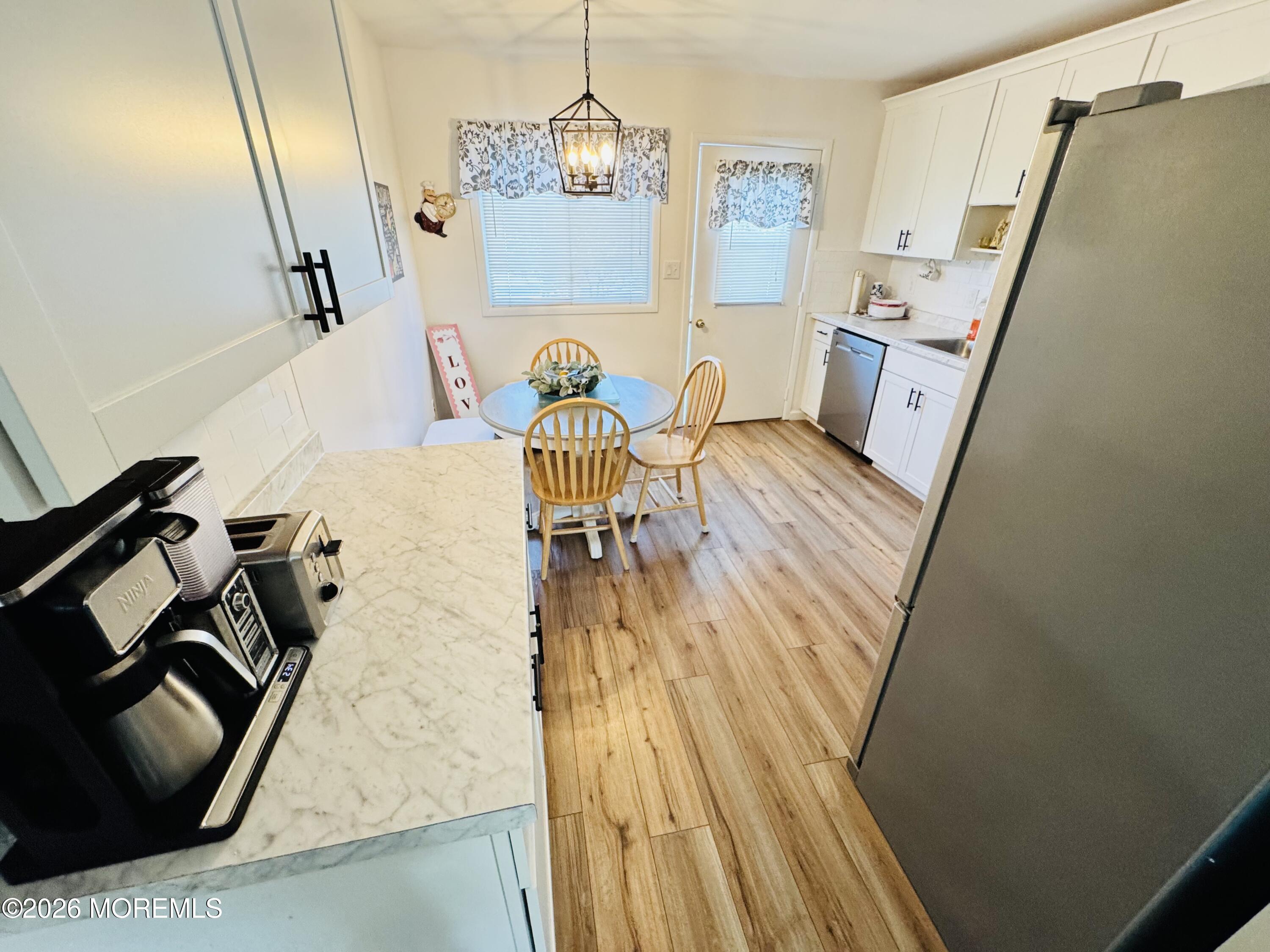 7 A Pheasant Street Image 5