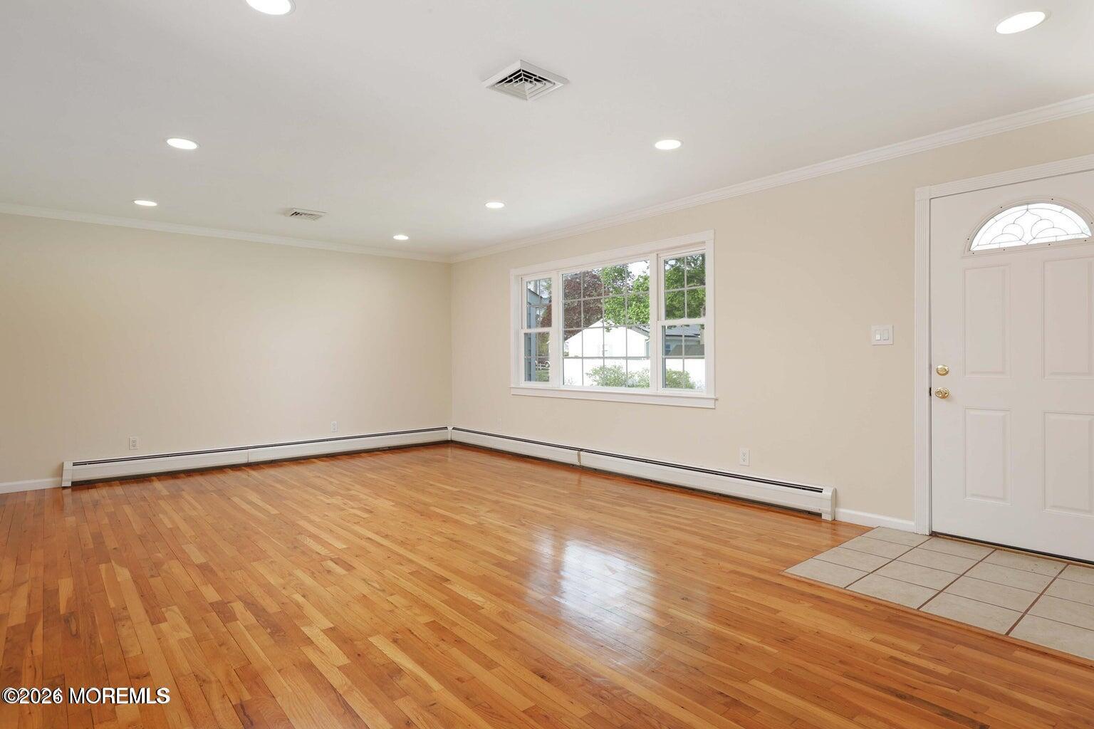 501 Burnside Street Image 4