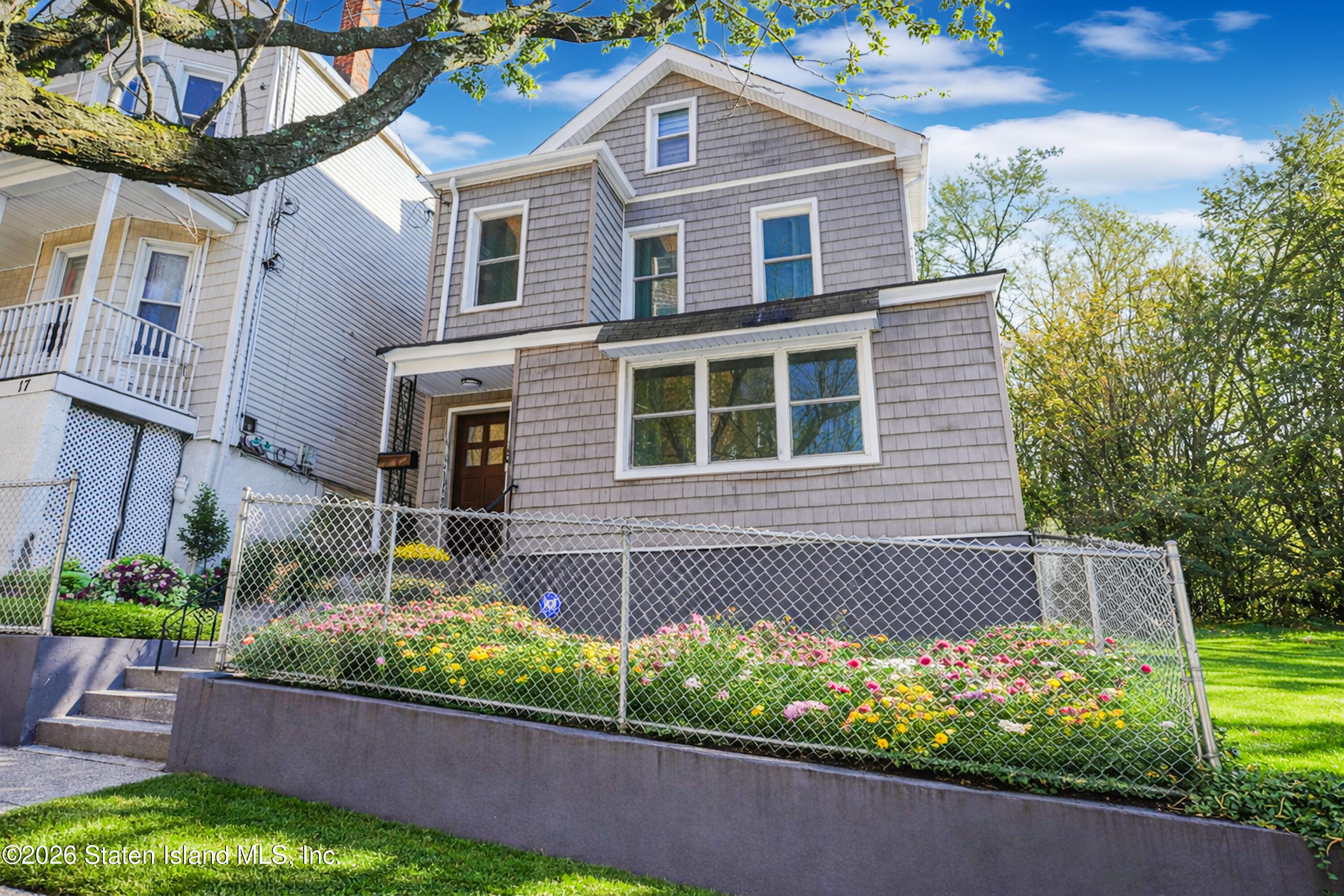 19 Monroe Avenue Image 2