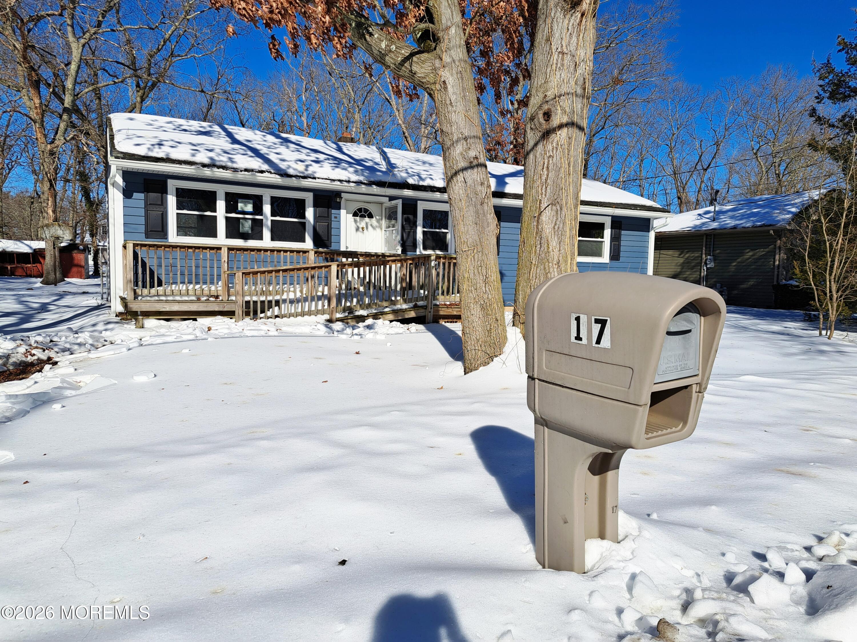 17 Clark Drive Image 3