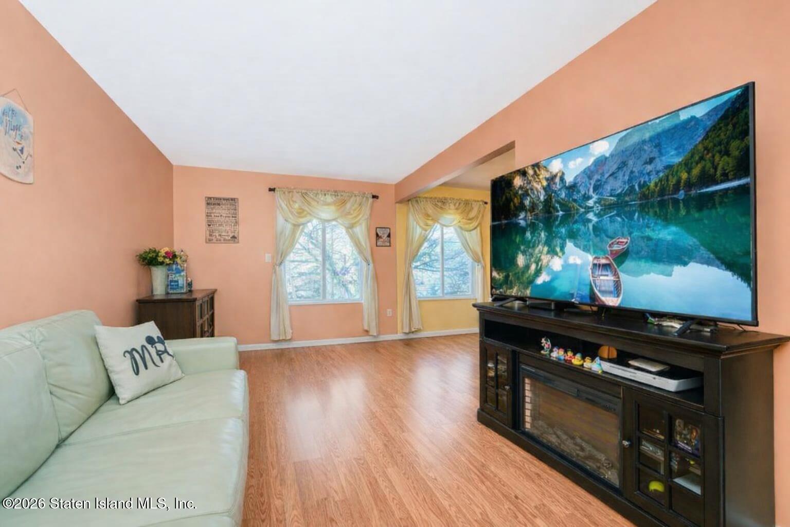 91 Aspen Knolls Way, Staten Island, NY, 10312 image 7