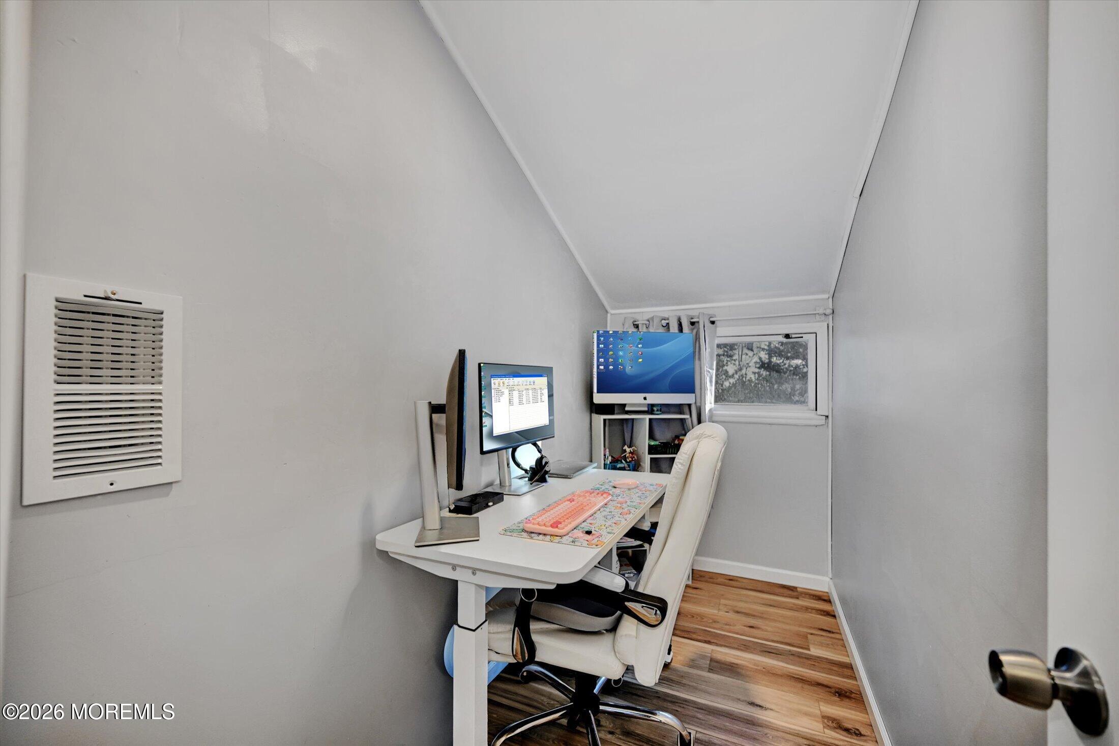 11 Spyros Drive, South Amboy, NJ, 08879 image 20