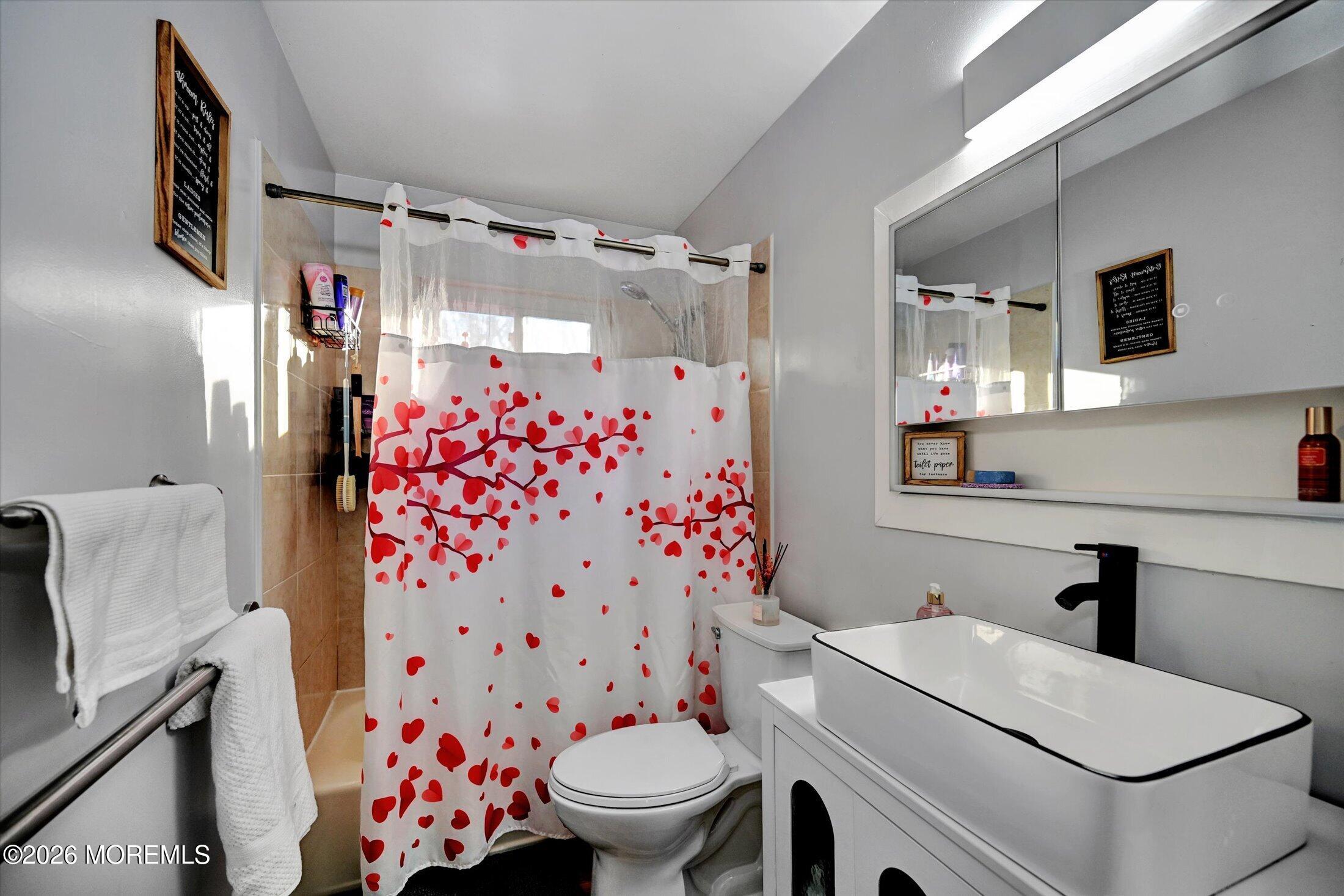 11 Spyros Drive, South Amboy, NJ, 08879 image 25