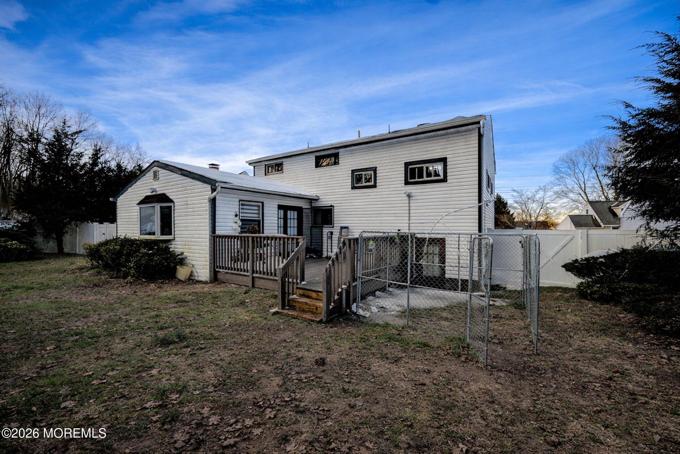 11 Spyros Drive, South Amboy, NJ, 08879 image 32