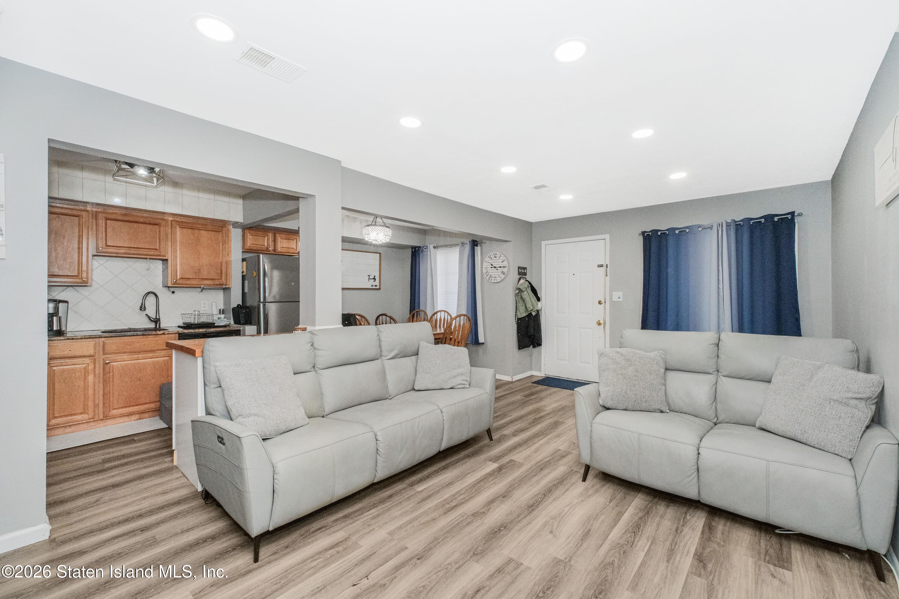 21 Ferndale Avenue Image 3