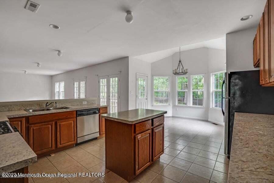 2557 Huckleberry Road, Manchester, NJ, 08759 image 35