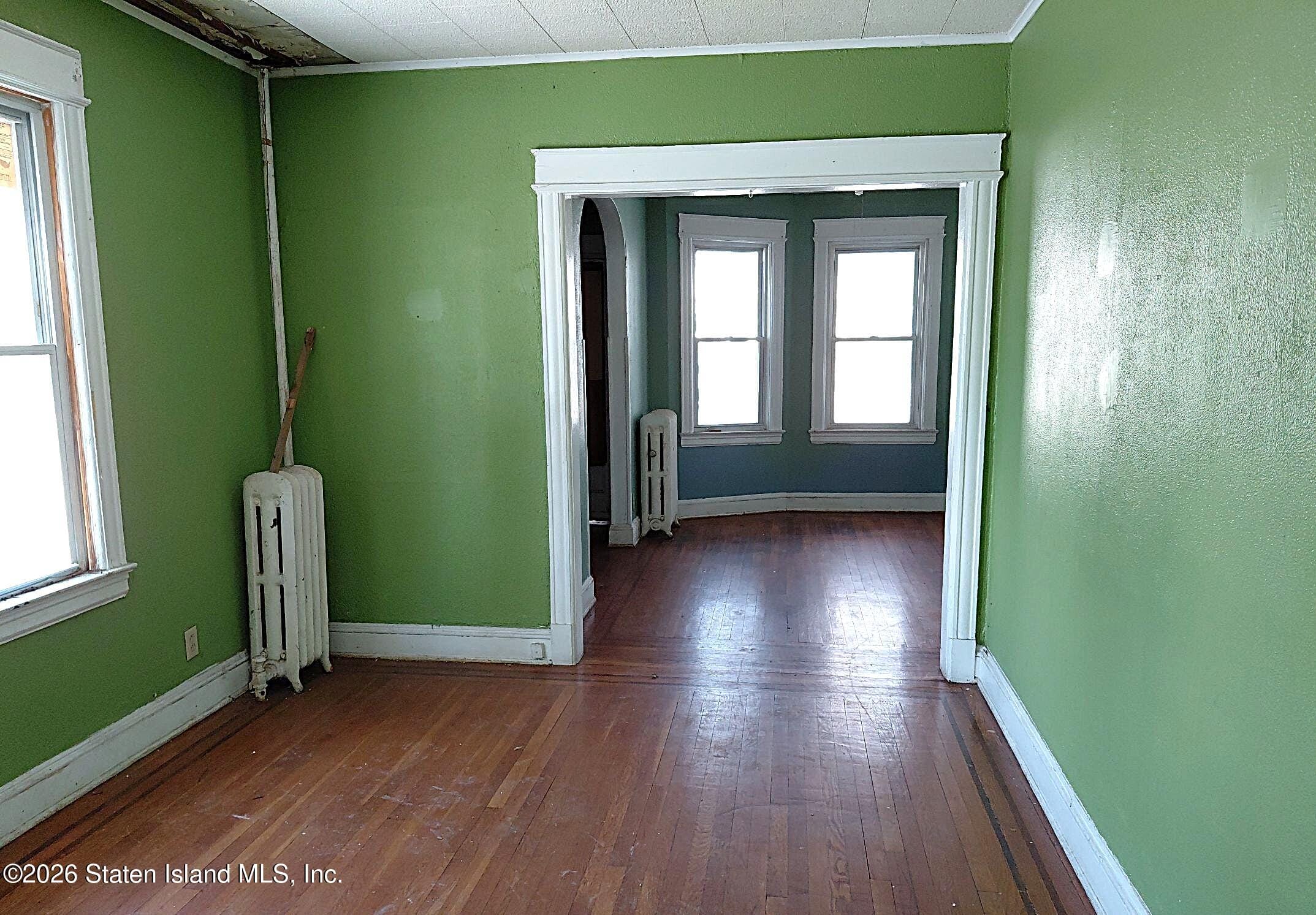208 Myrtle Avenue Image 5