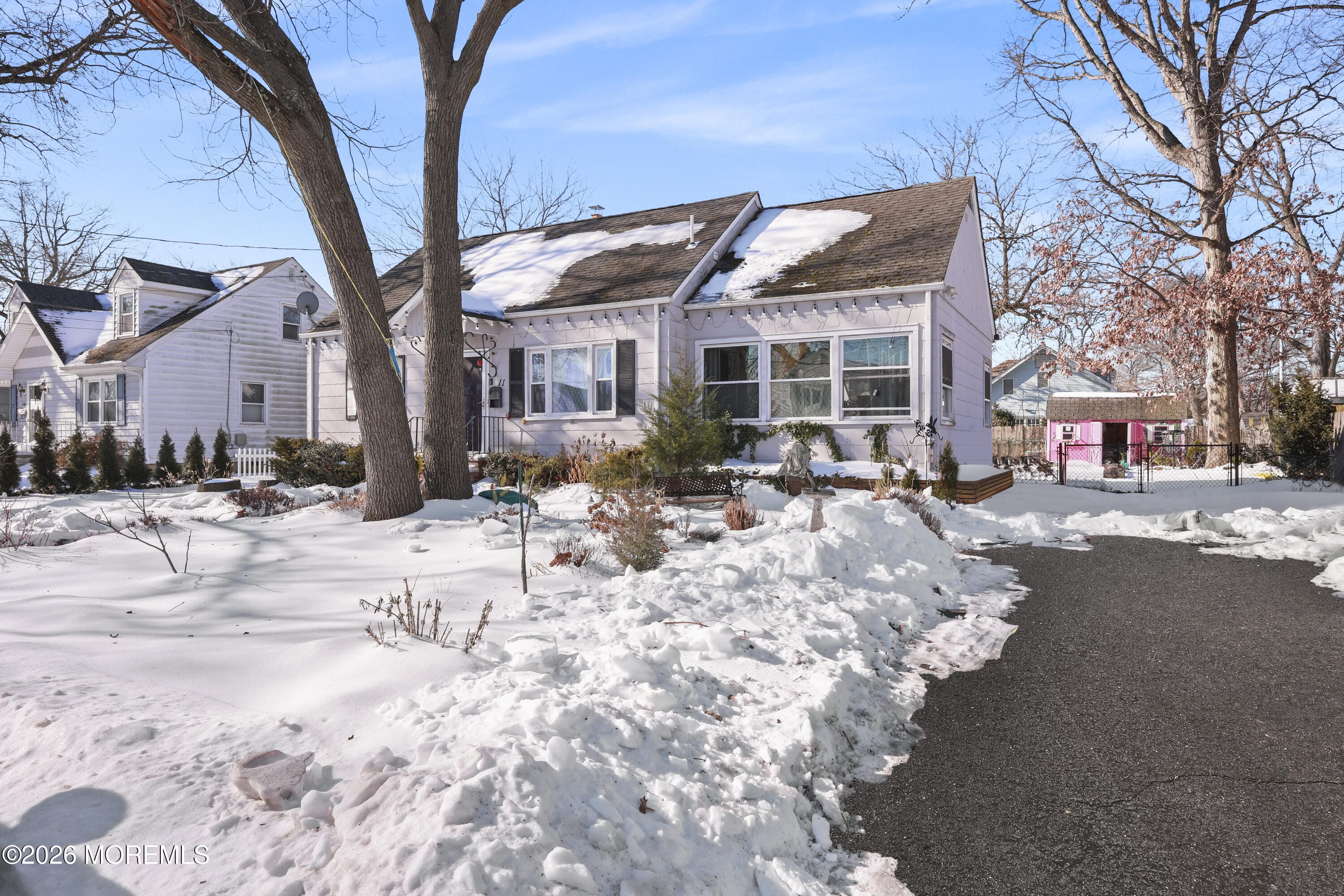 11 Poplar Avenue Image 3