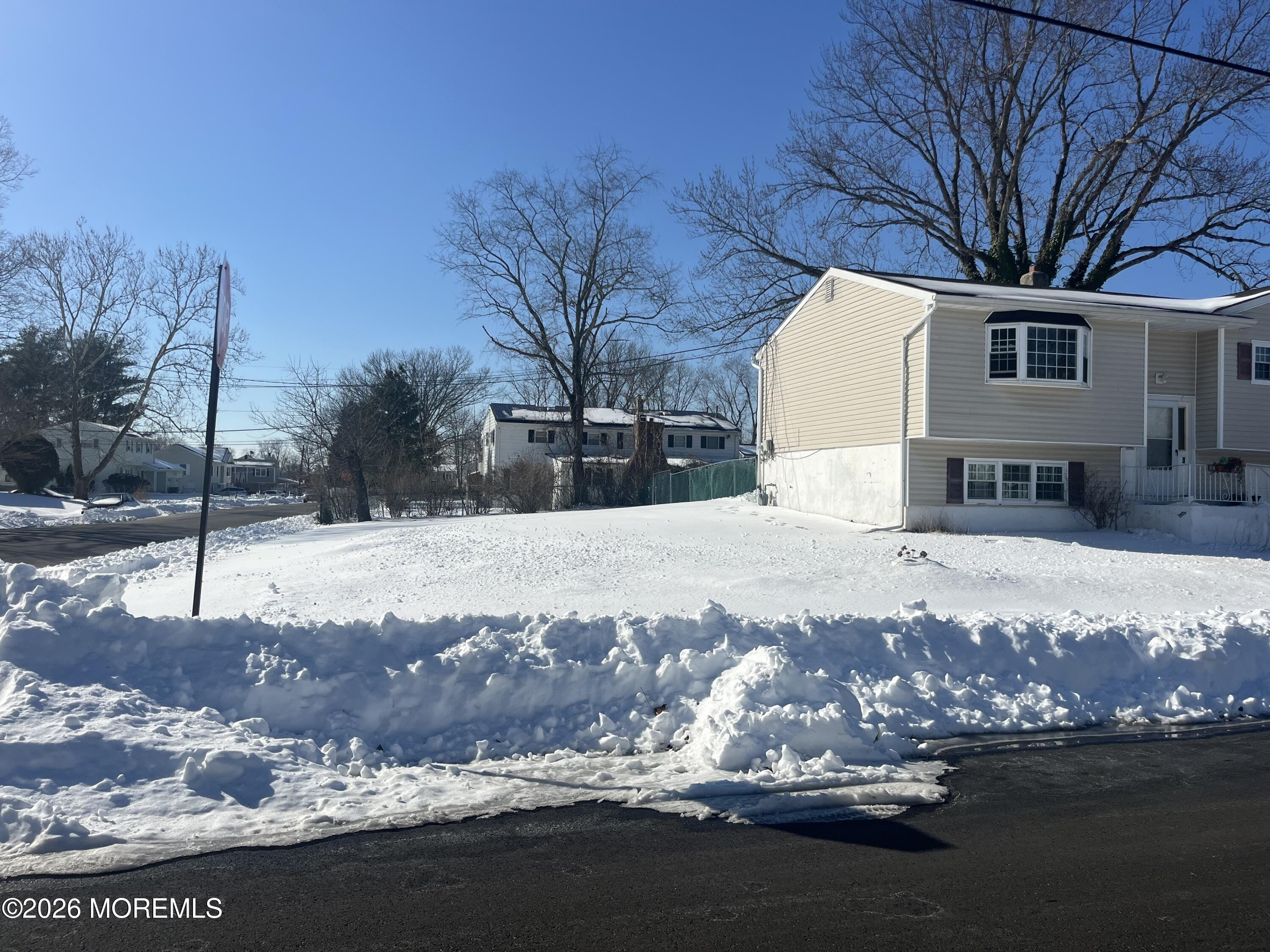 715 John Terrace Image 3