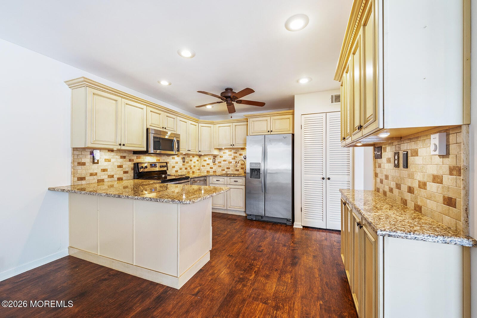 21 Plaza Del Campillo A Image 5