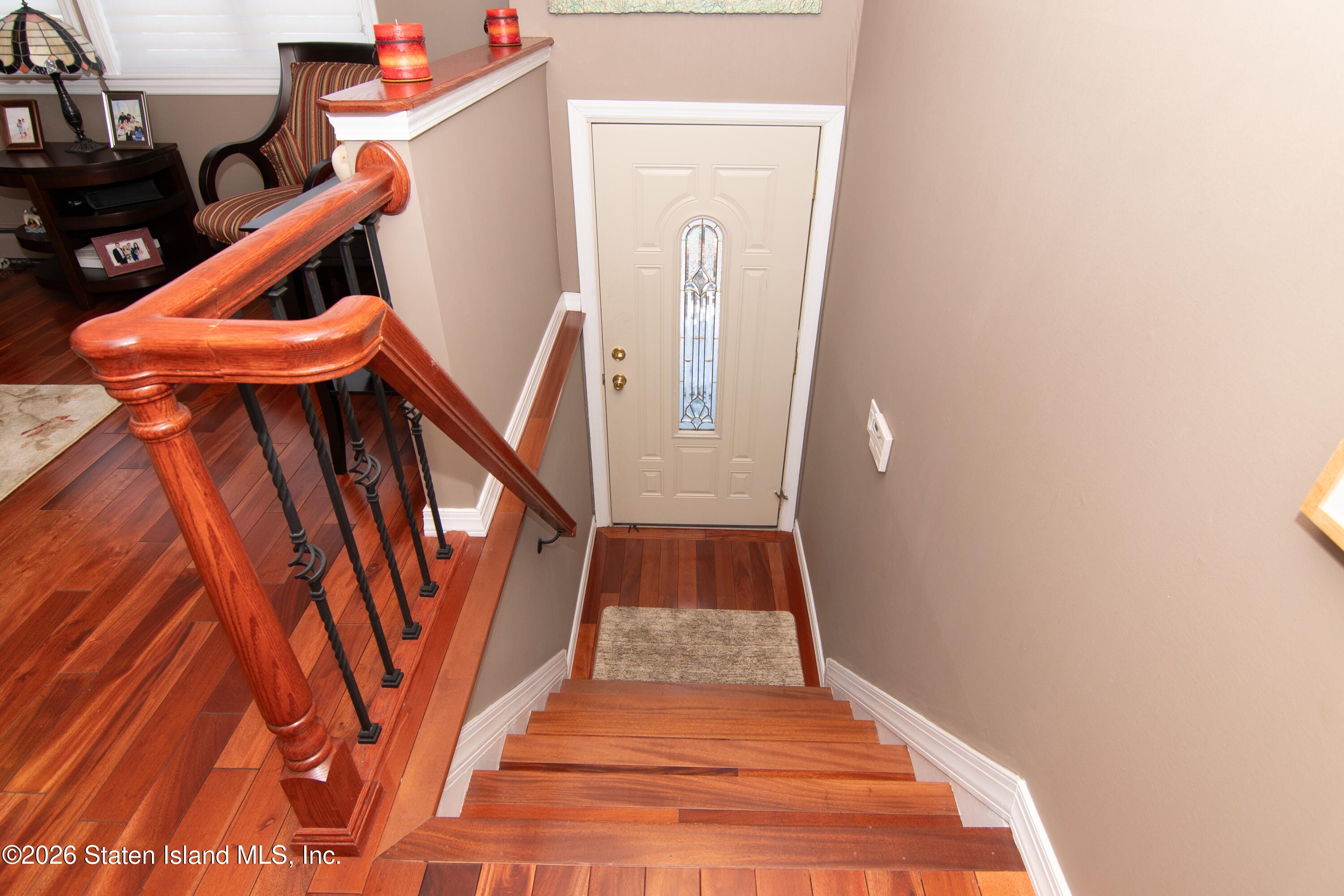 7 Gateway Drive Image 3