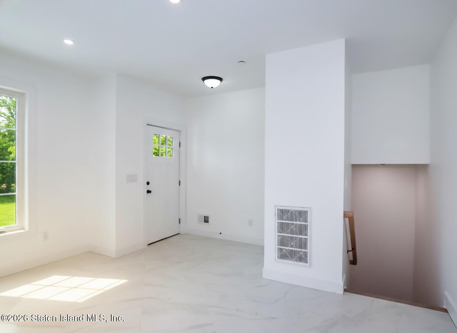 80 Sprague Avenue Image 5