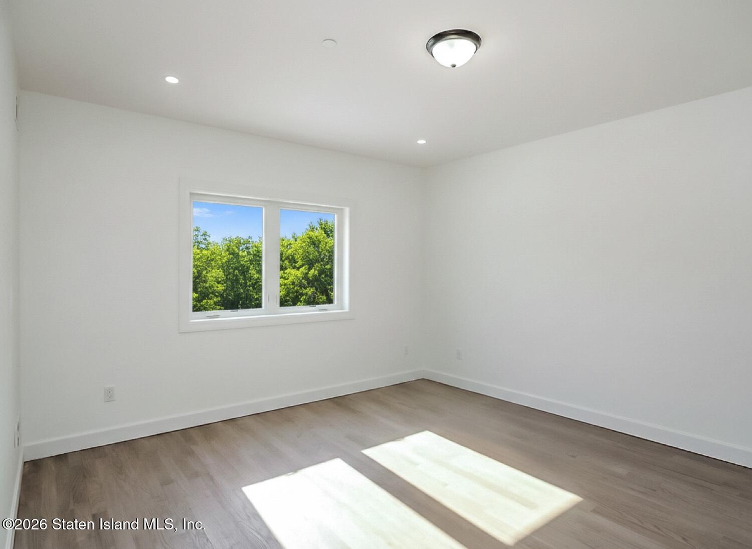 86 Sprague Avenue, Staten Island, NY, 10307 image 13