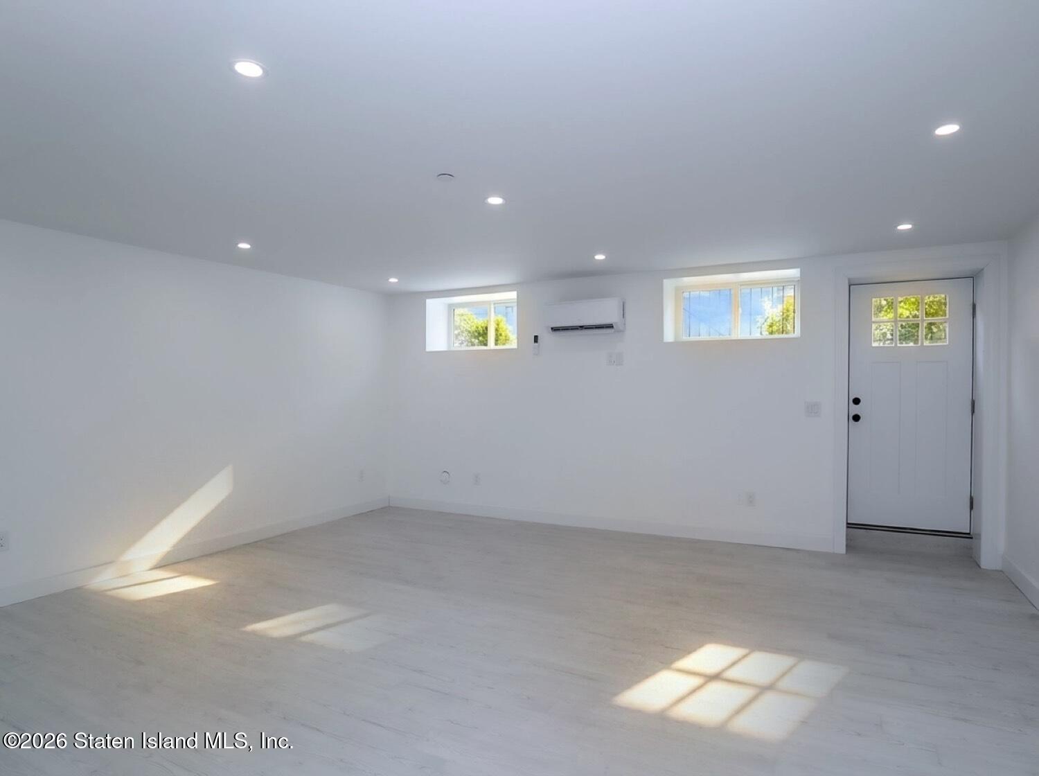 86 Sprague Avenue, Staten Island, NY, 10307 image 54