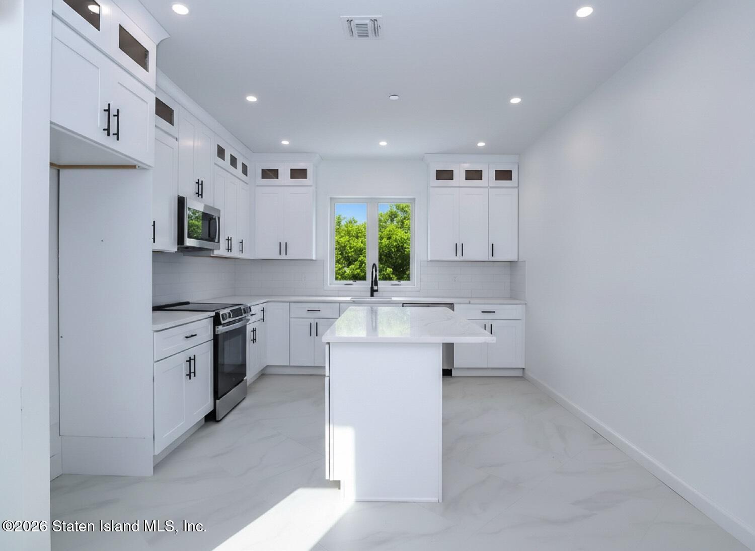 86 Sprague Avenue, Staten Island, NY, 10307 image 39