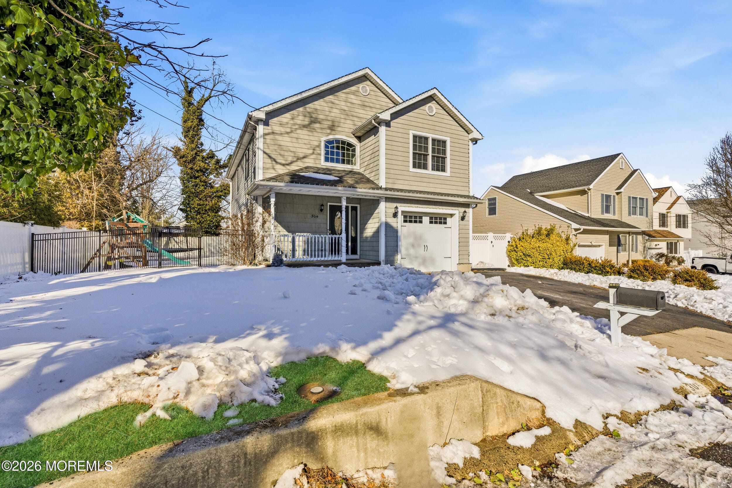 304 Pine Street Image 3