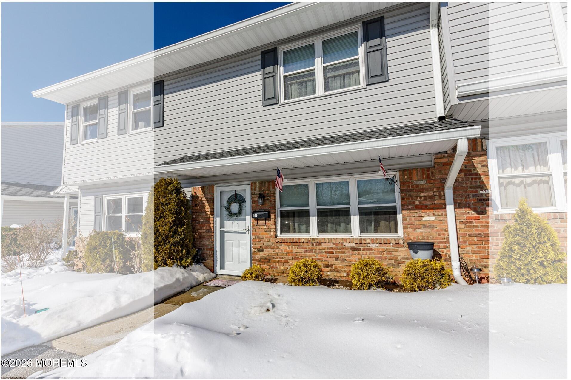 38 Galewood Drive 647 Image 2