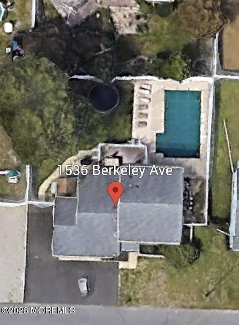 1536 Berkeley Avenue Image 4