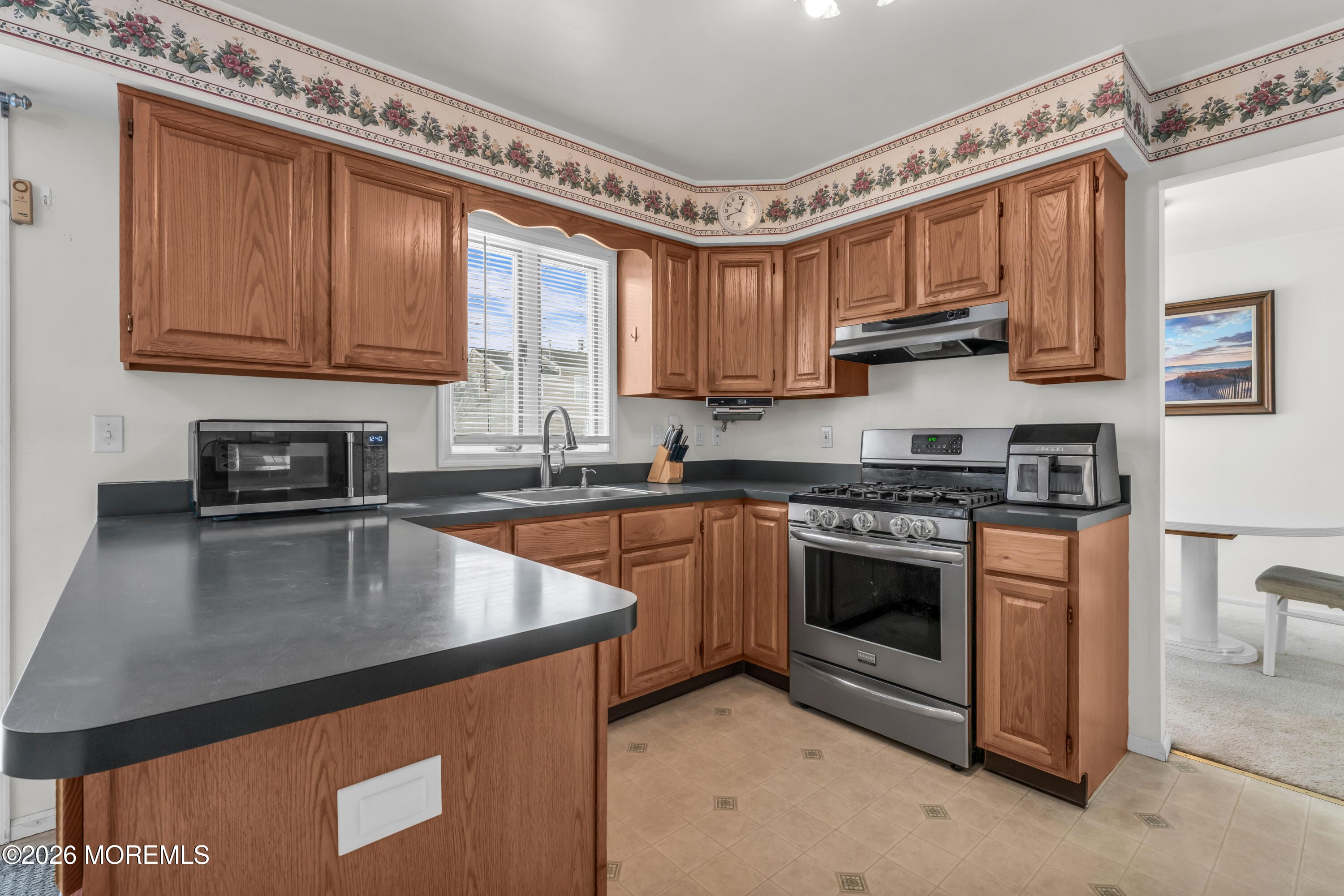 1536 Berkeley Avenue Image 3