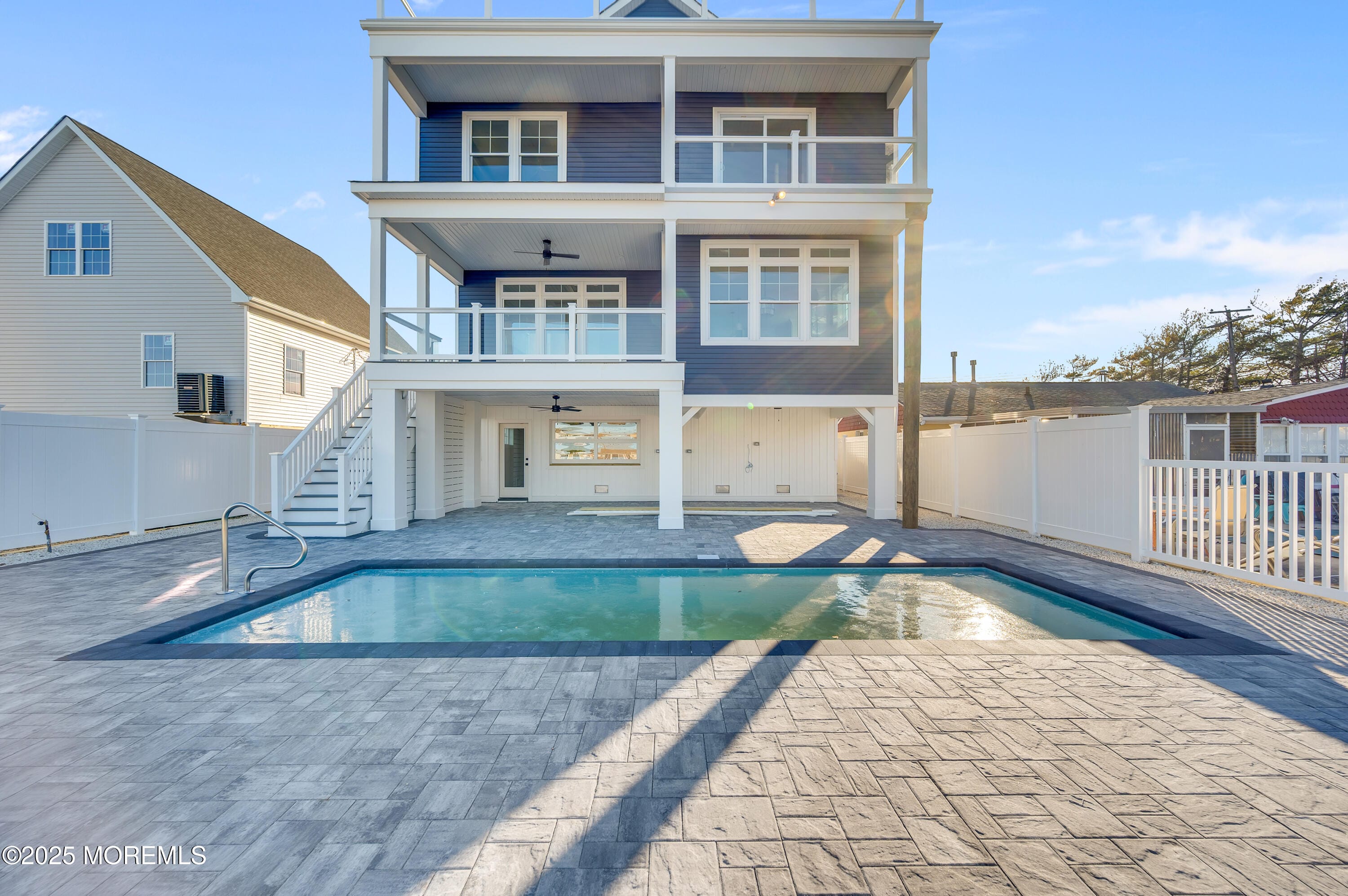 3402 Maritime Drive Image 4