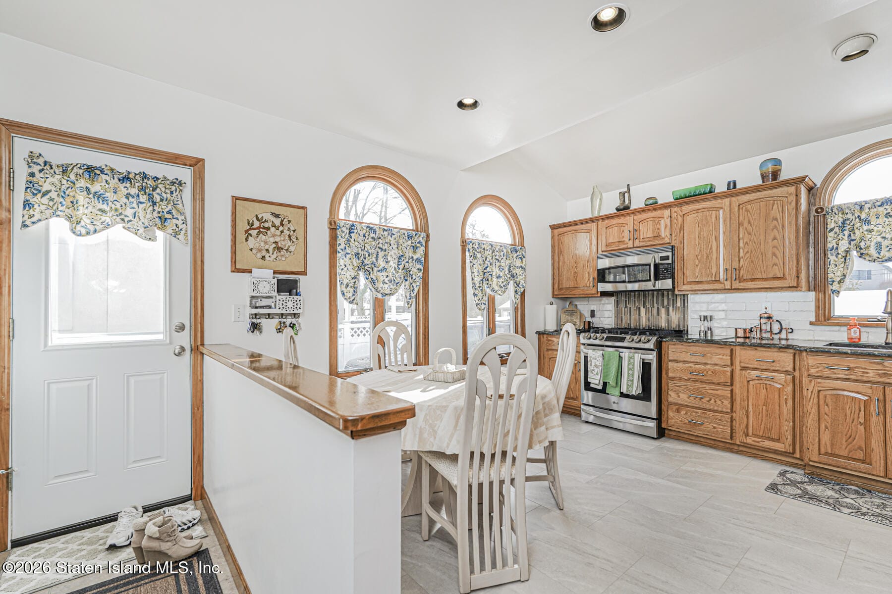 90 Cloverdale Avenue, Staten Island, NY, 10308 image 9