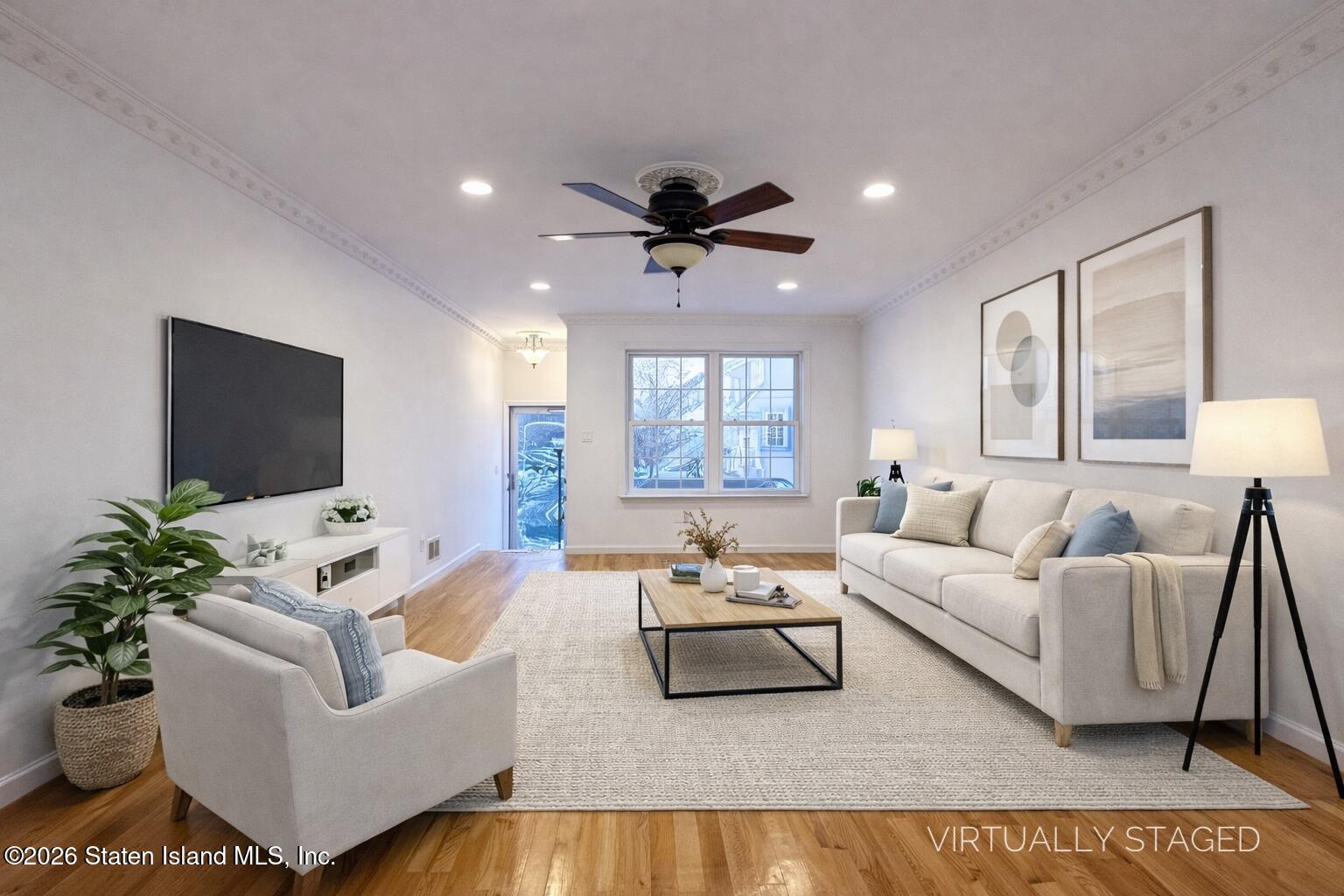 147 Dartmouth Loop Image 3