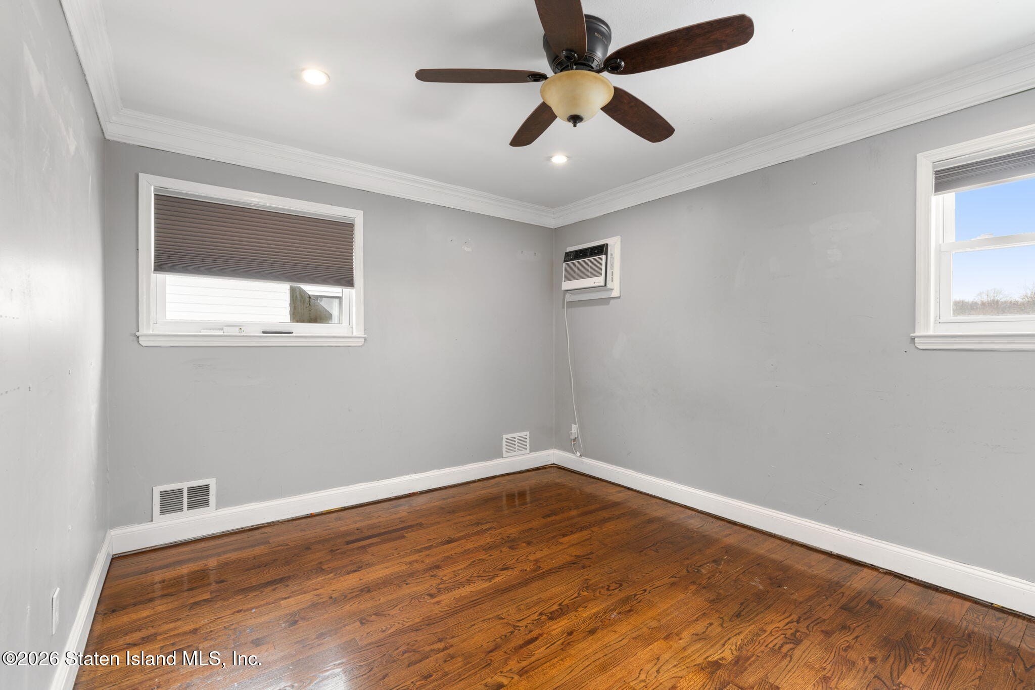 54 Woehrle Avenue, Staten Island, NY, 10312 image 22