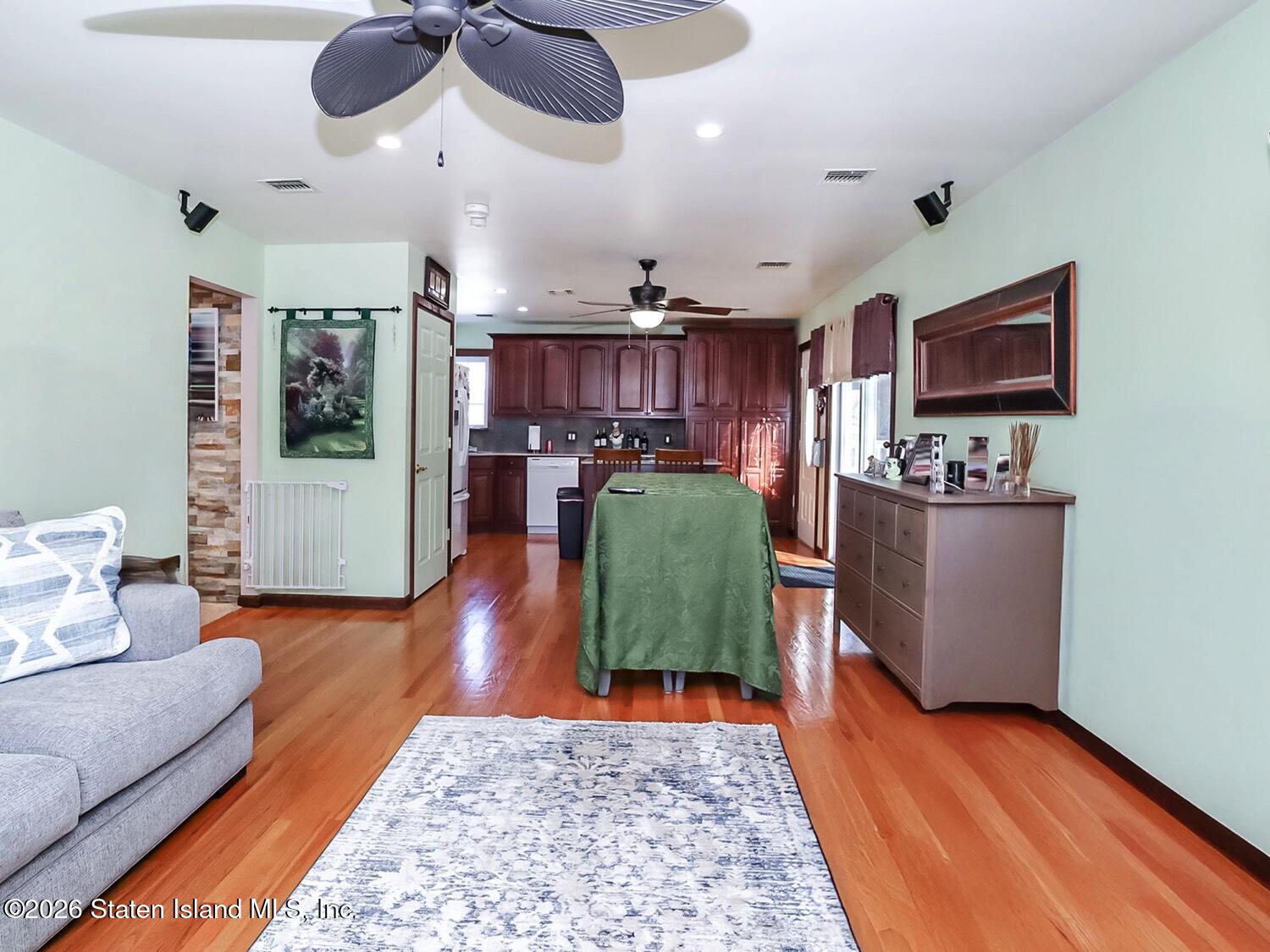 69 Stecher Street, Staten Island, NY, 10312 image 28